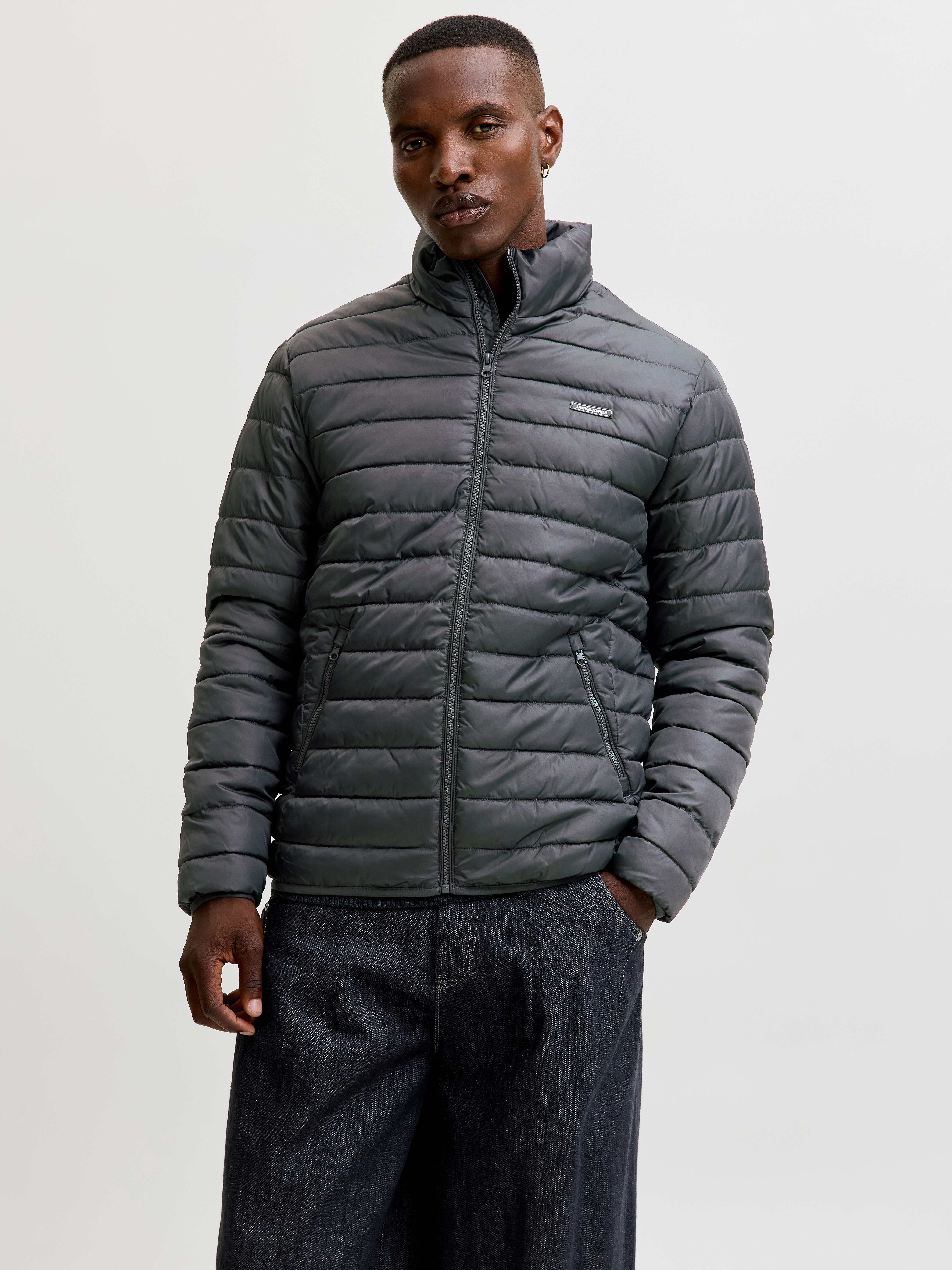 Jack & Jones Steppjacke JJELVIS LIGHT PUFFER COLLAR Kunstfaser, regular fit