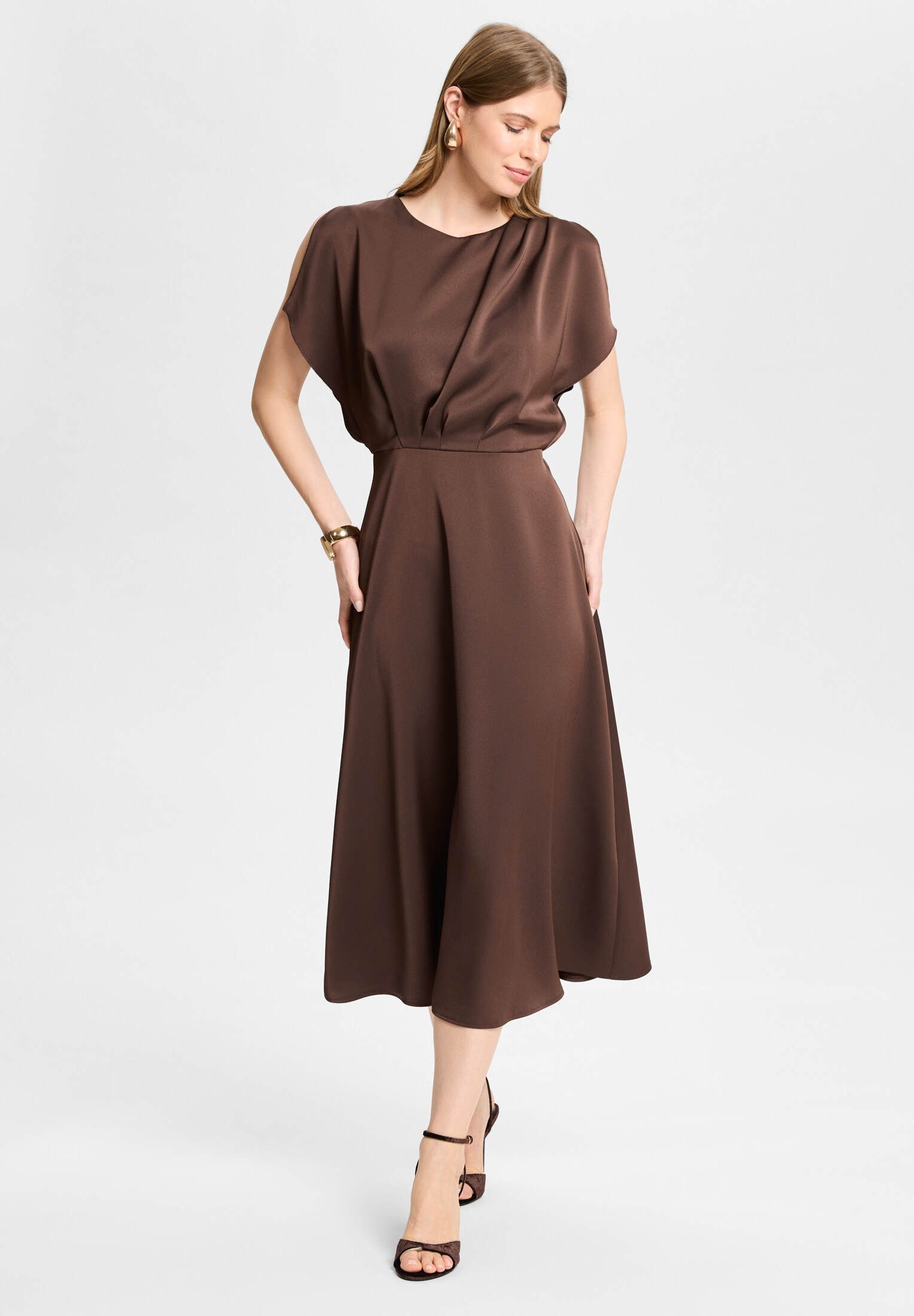 SWING Cocktailkleid Taillierter Schnitt mit fließendem Rockteil