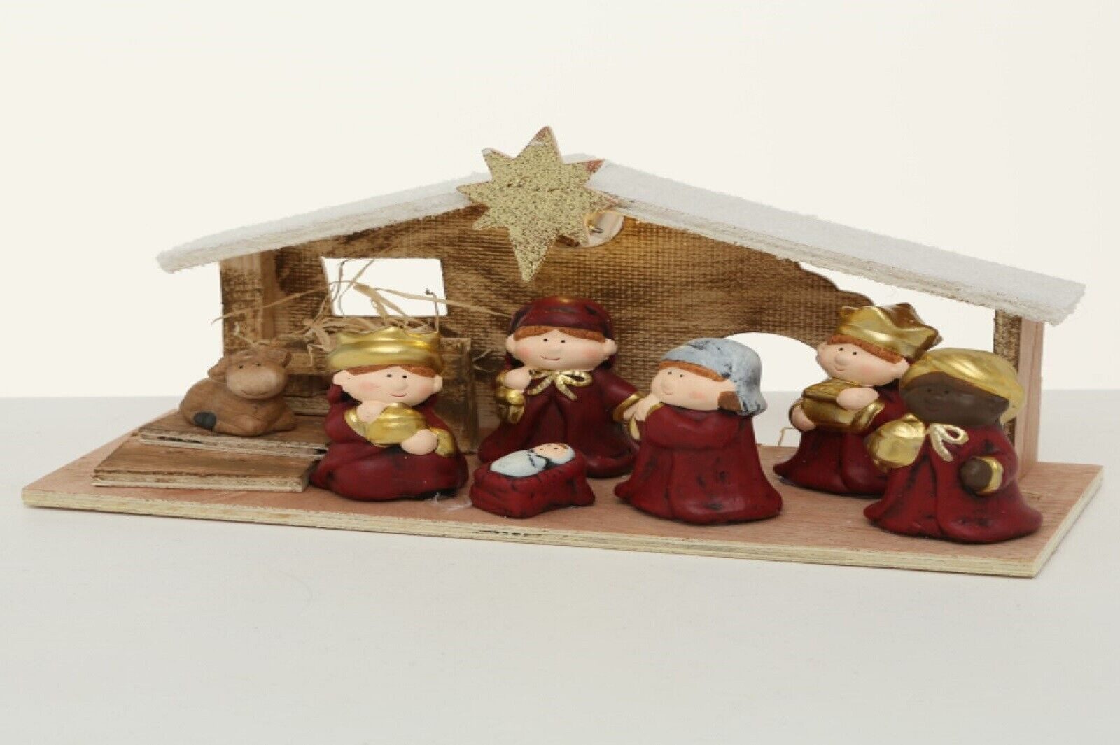 BOLTZE GRUPPE GmbH LED Dekoobjekt LED-Krippe 8 teilig L 30 cm rot Kunstharz 1 LED