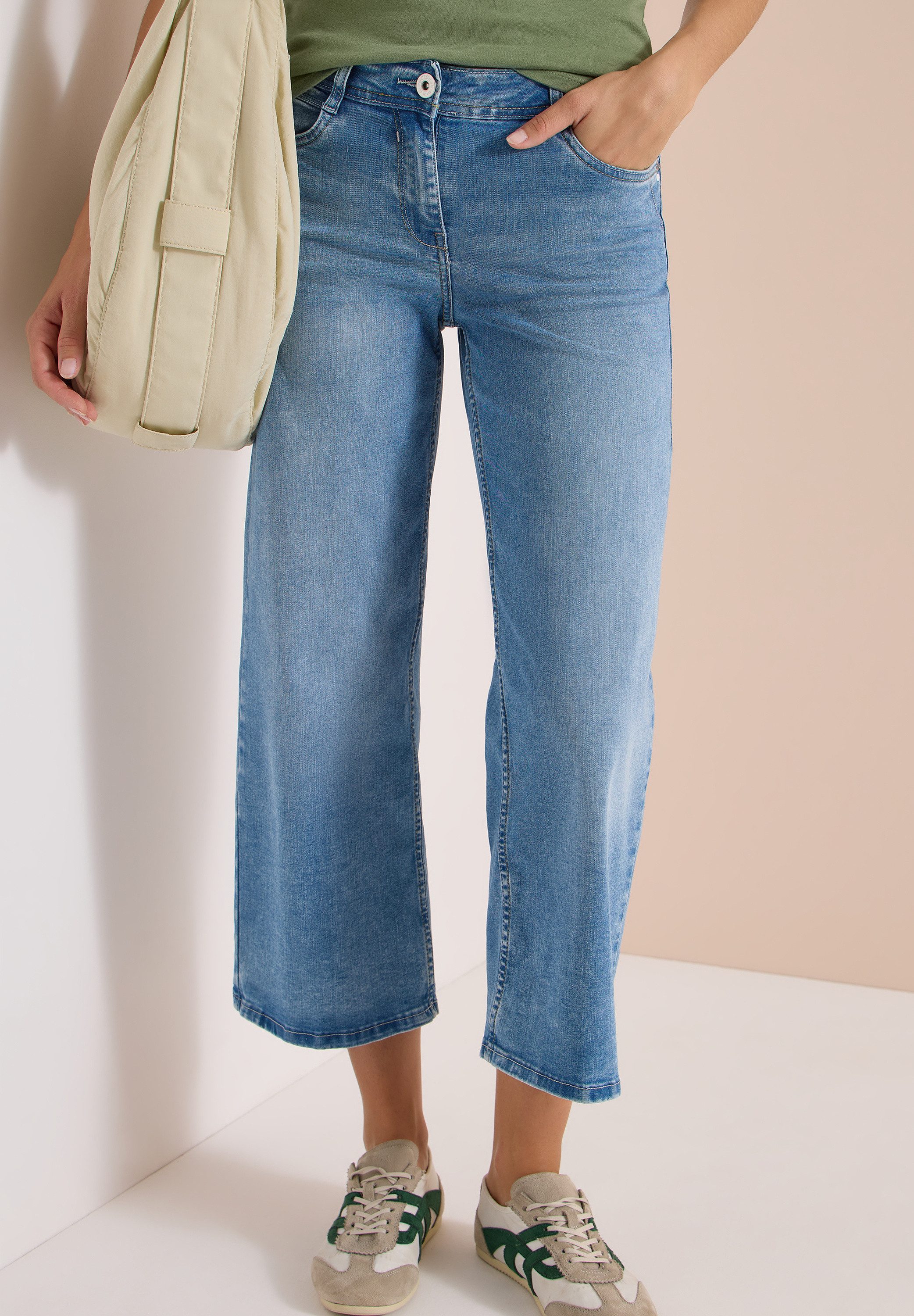 CECIL Weite Jeans Style Toronto im Slim Fit und mit Stretch