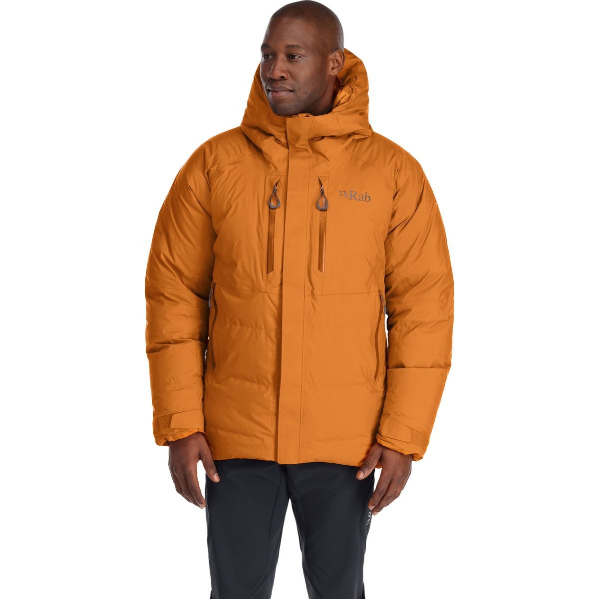 Rab Steppjacke Batura Jacket Zuverlässige Wärme und Schutz vor Nässe auf Expeditionen in der Kälte