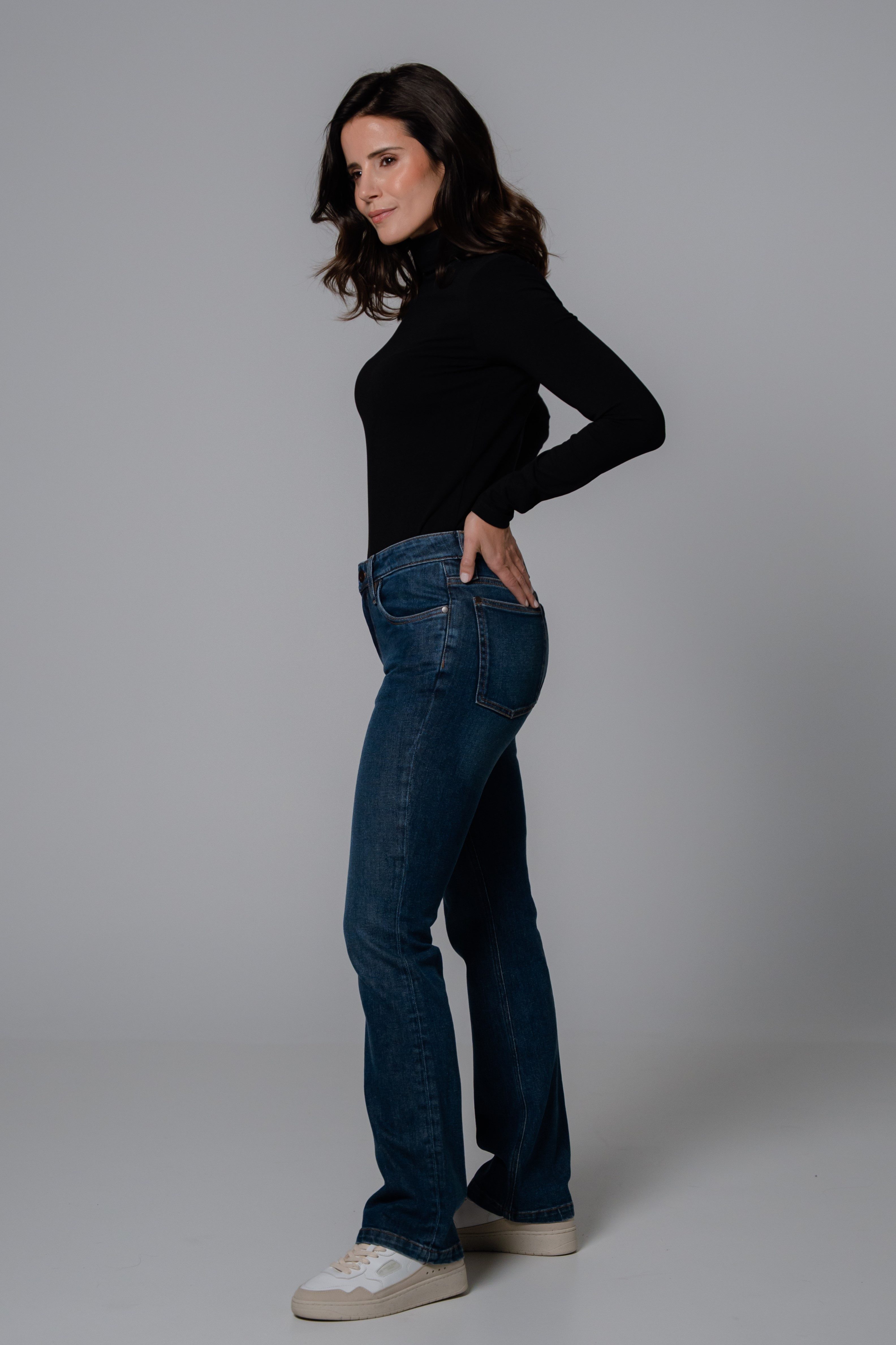 Feuervogl Straight-Jeans fv-La:ra Straight Leg, Low Waist 5-Pocket-Style