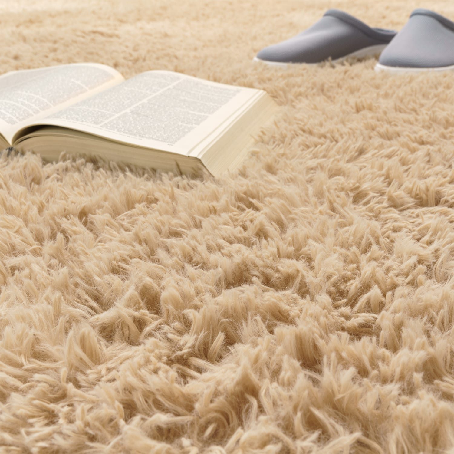 KADIMA DESIGN Teppich waschbar Unifarben Schlafzimmer Hochflor Teppich Shaggy, Rund, Höhe: 37 mm, Florhöhe: 33 mm, Polyester, Rund, 80D, Beige