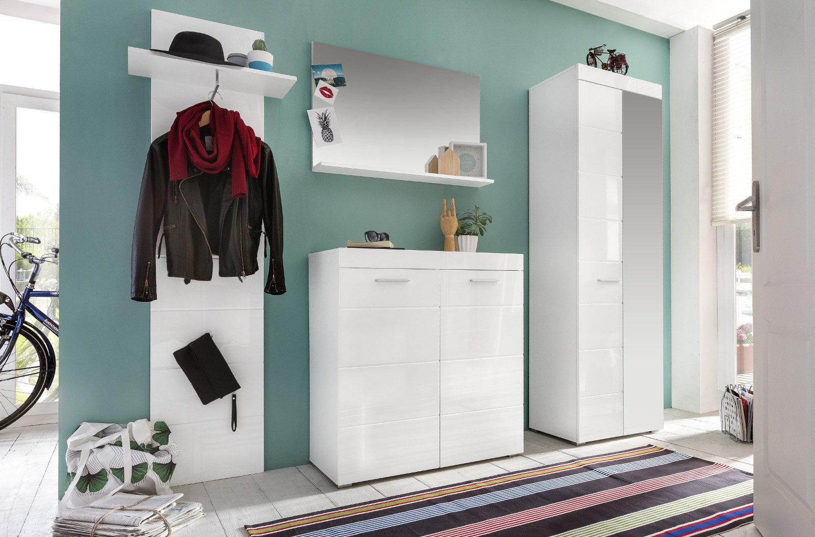 trendteam Garderobenpaneel Amanda (Wandgarderobe mit Kleiderstange und Ablage, 60 x 195 cm), Hochglanz