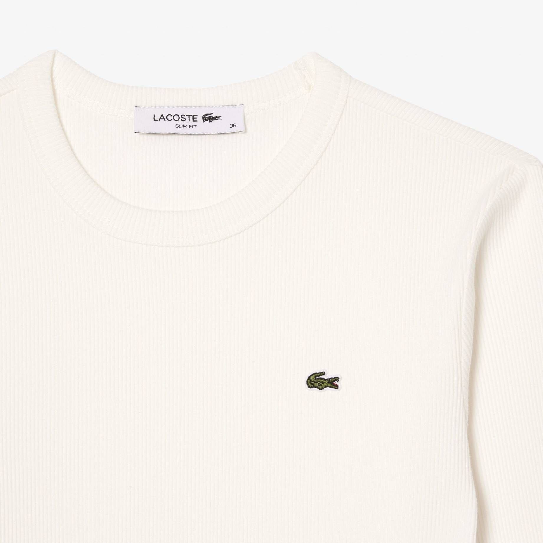 Lacoste Langarmshirt mit Lacoste Krokodil auf der Brust, Passform: fällt  dem Schnitt entsprechend normal aus