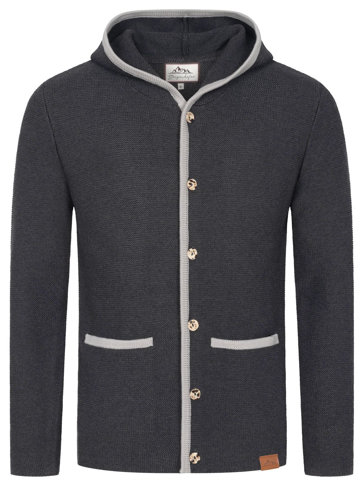 Steigenhöfer Manufaktur Trachtenstrickjacke MAX Cardigan für Männer mit Kapuze Oktoberfest Outfit Hornoptik Knöpfe