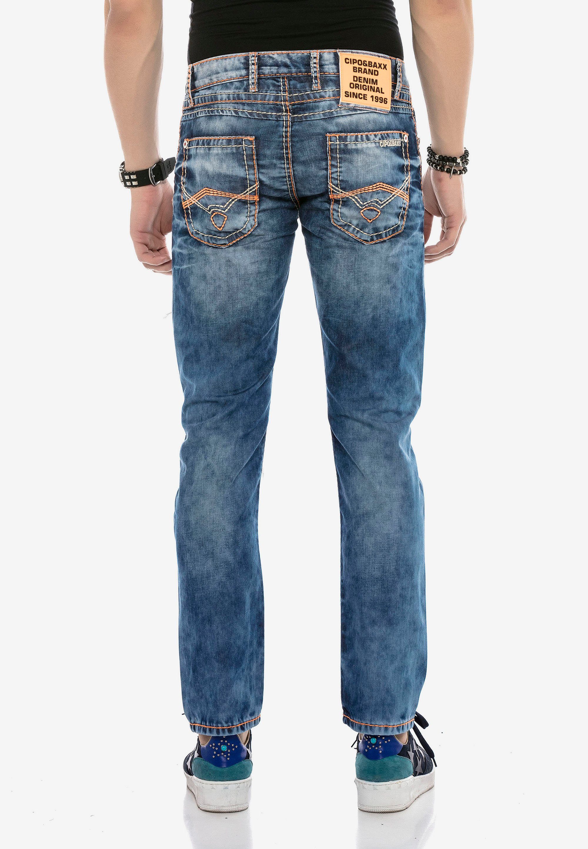 Destroyed-Look im & Bequeme Baxx Jeans Cipo