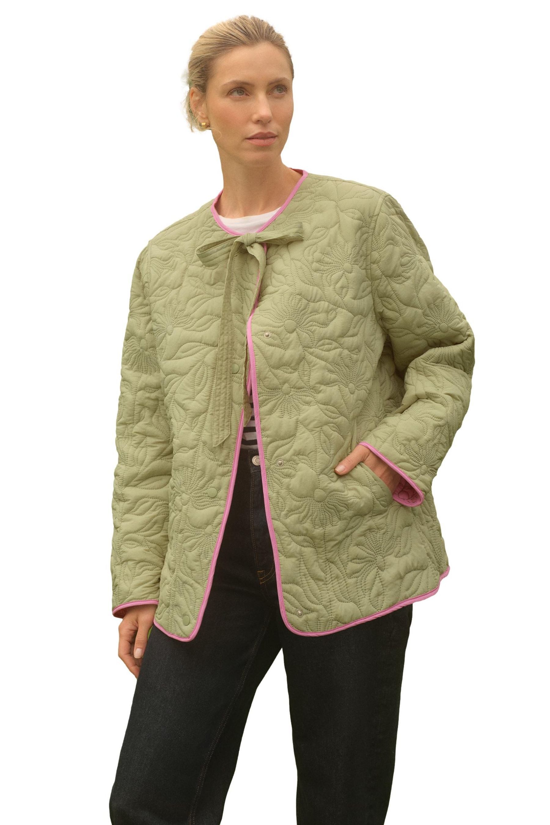 Steppjacke Love & Roses Steppjacke mit Blumenmuster