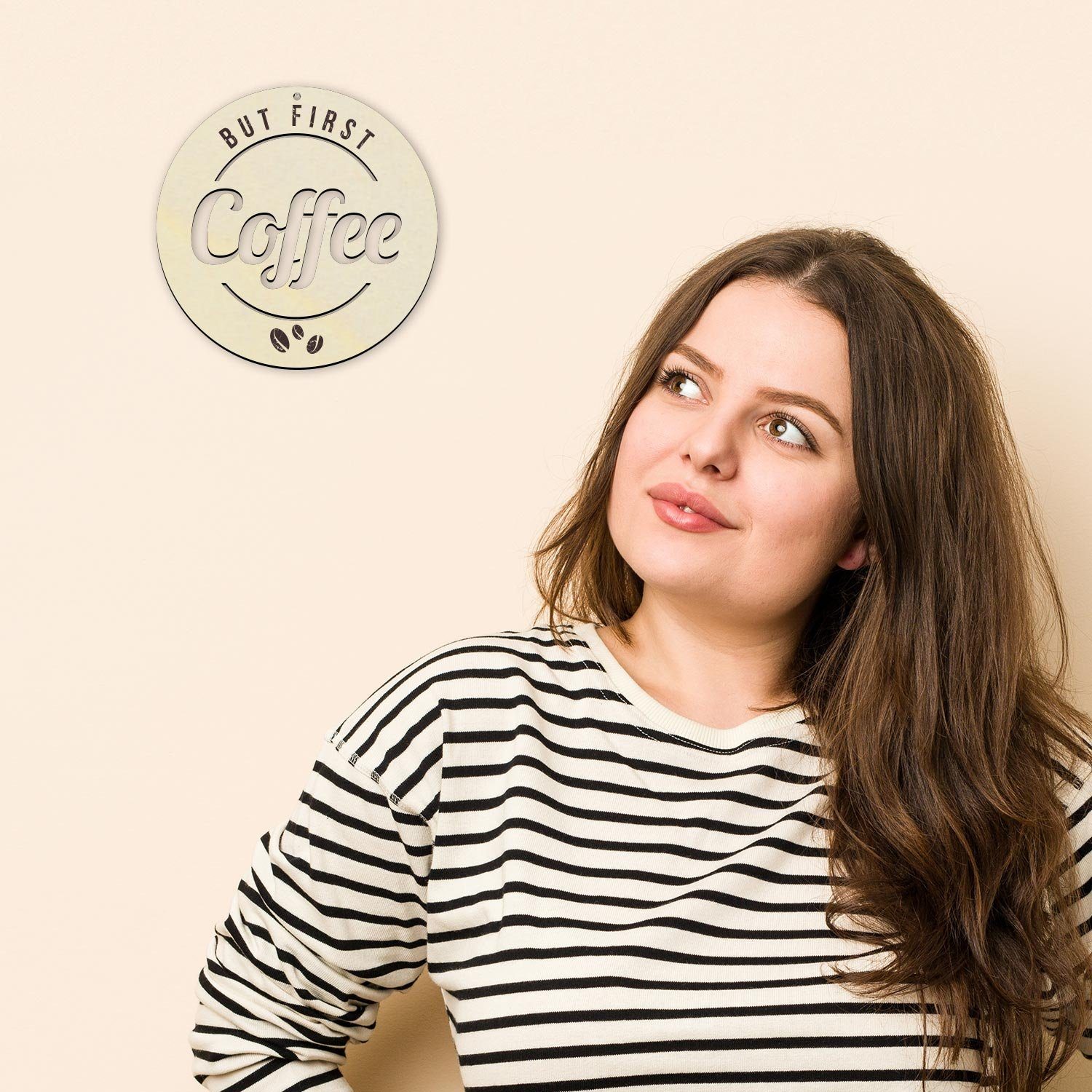 Namofactur Dekohänger Hängedeko 'But first Coffee' Holz Schild rund Gravur Holzbild Kaffee, Tischdeko Cafe Spruch, Deko Küche, Wohnzimmer zum Aufhängen