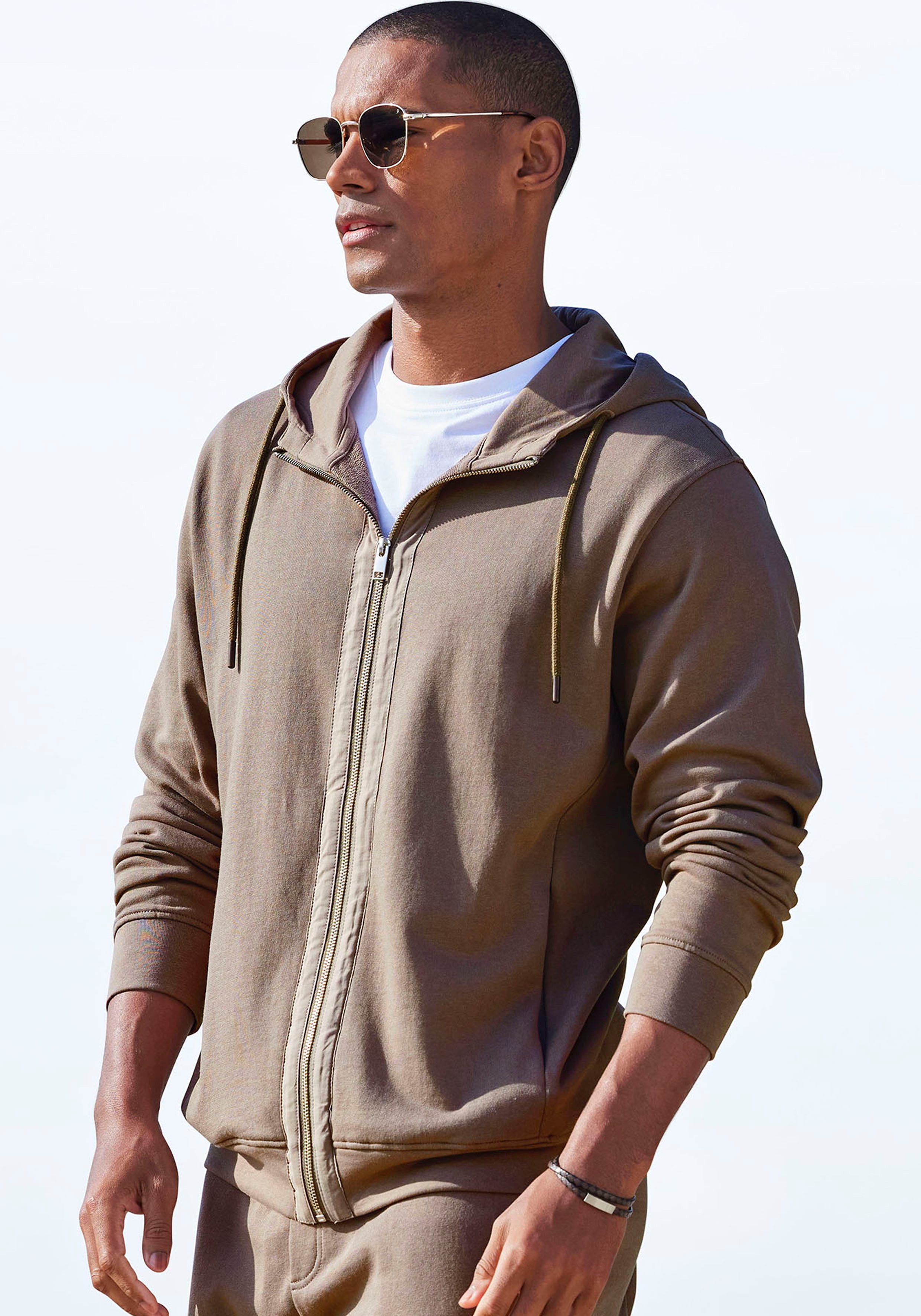 AUTHENTIC LE JOGGER Kapuzensweatjacke Sweatjacke mit Eingrifftaschen aus Baumwoll-Mix
