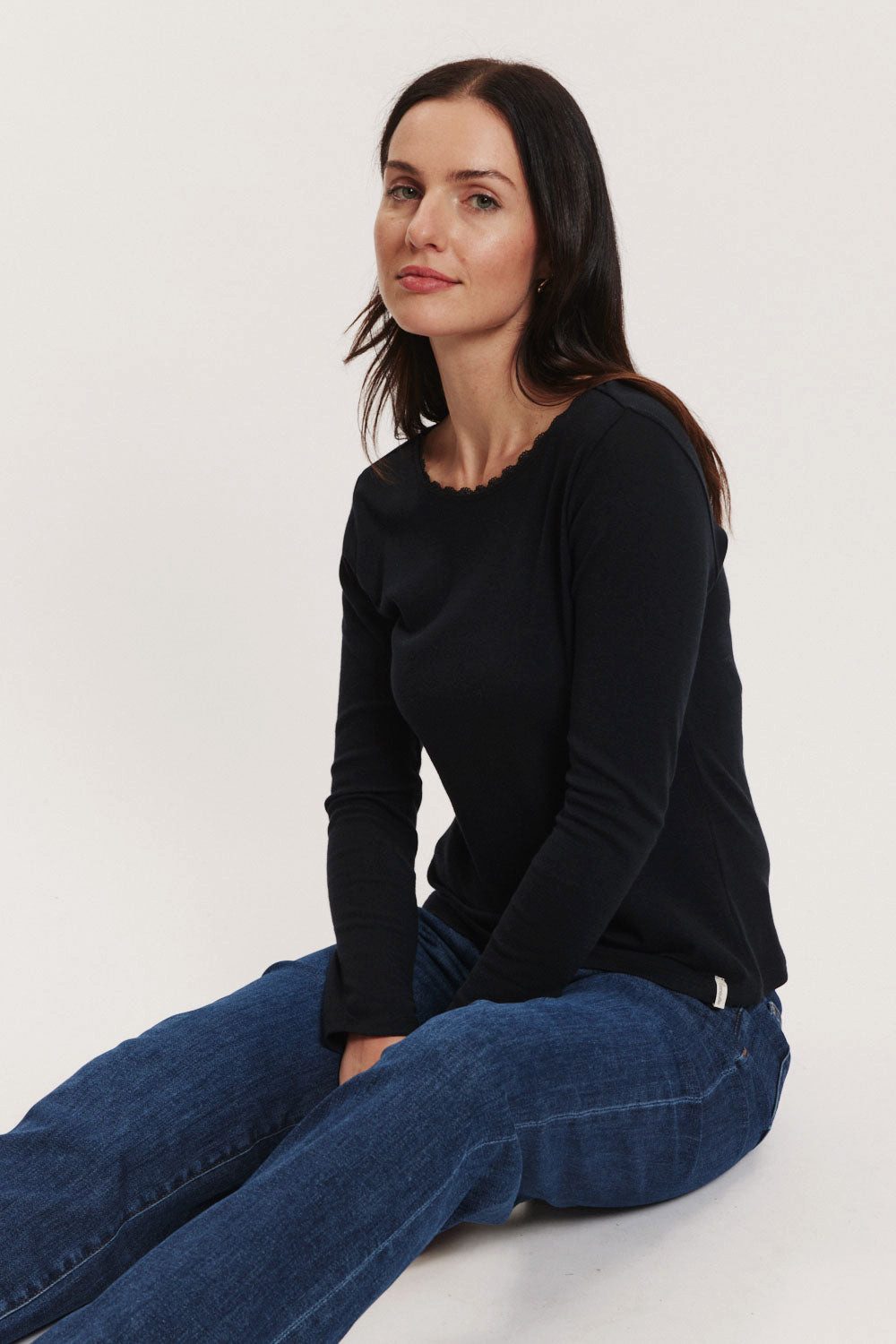 Tranquillo Longsleeve Damen Noemiee Wolle-Baumwolle-Jersey Spitze am Rundhalsausschnitt Langarmshirt schmal geschnitten, weich, warm & atmungsaktiv