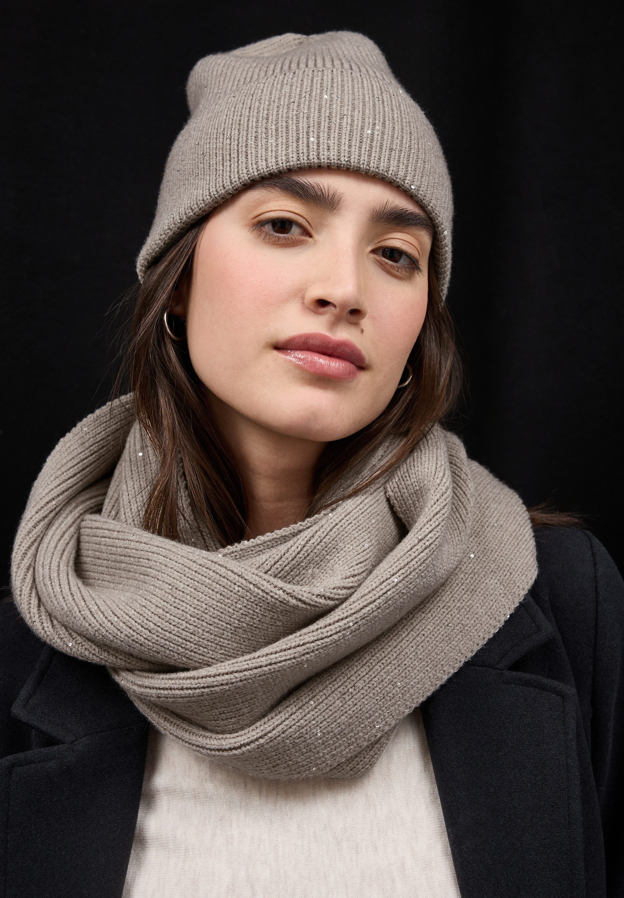 STREET ONE Loop, aus softem Materialmix