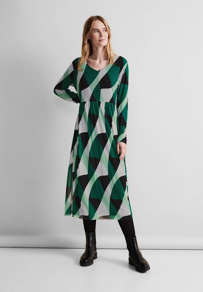 STREET ONE Maxikleid mit allover Print, Abgerundeter V-Ausschnitt