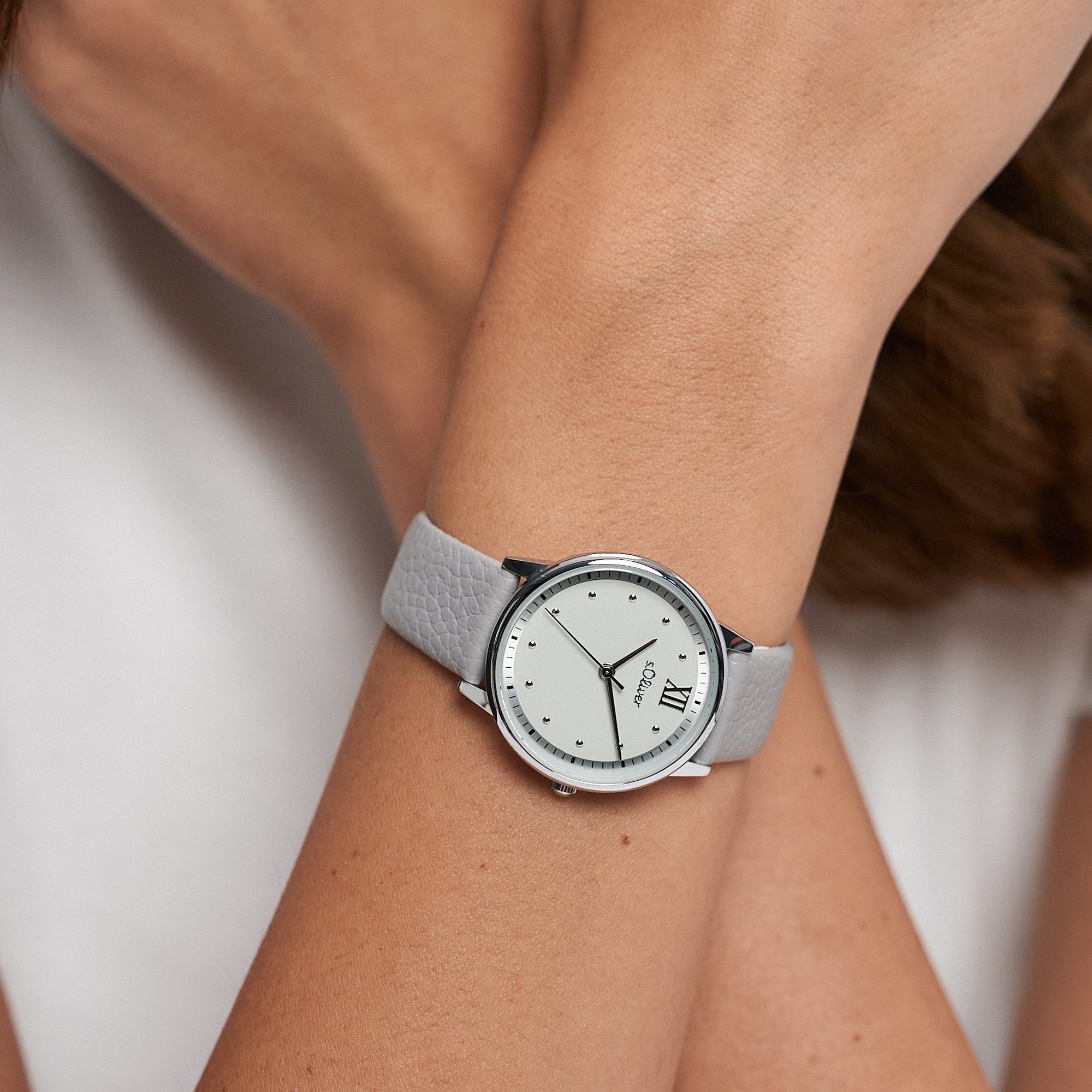 s.Oliver Quarzuhr Soft Elegance Kunstleder