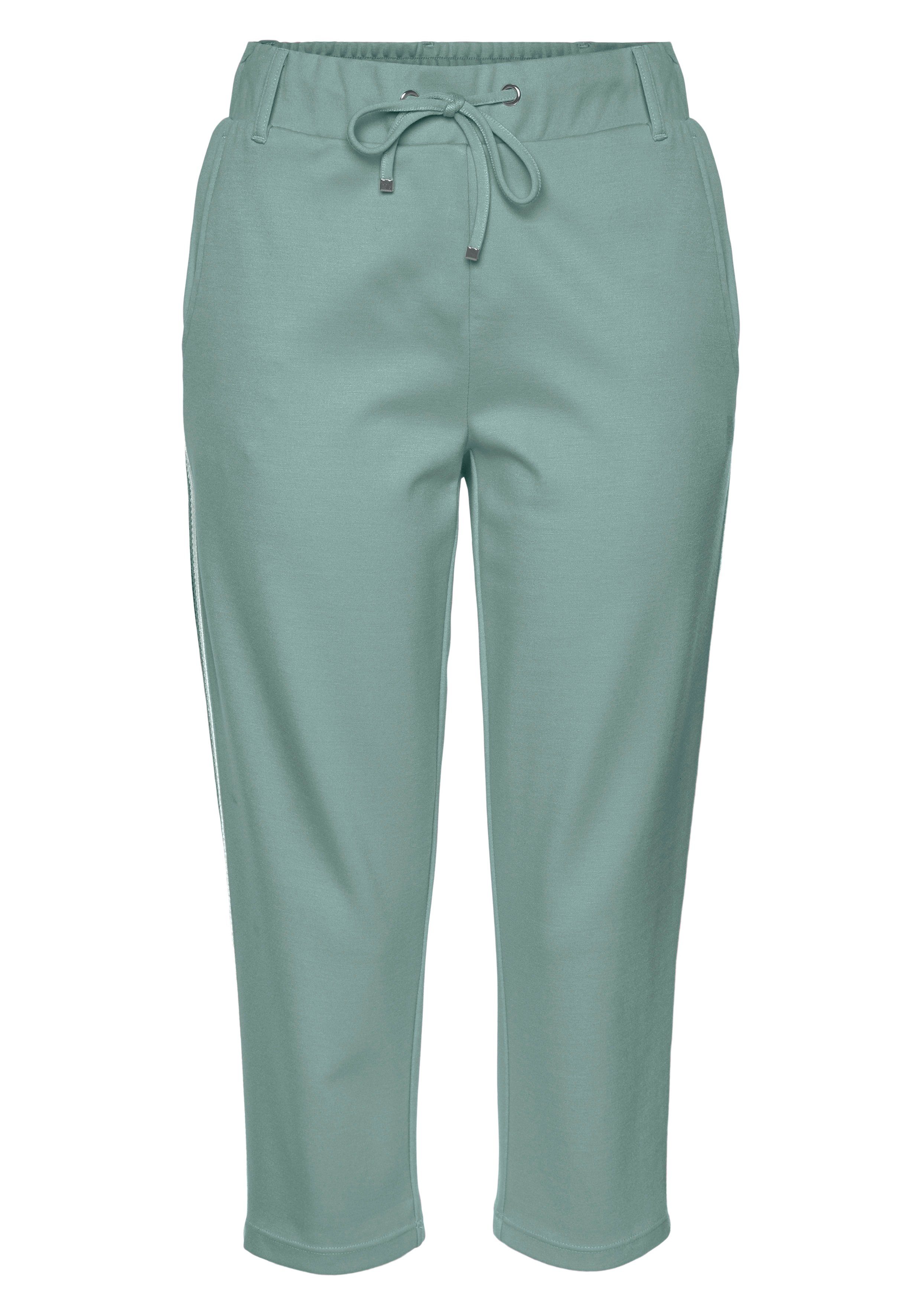 LASCANA Caprihose mit seitlichen Streifen, Loungewear. € 34,99