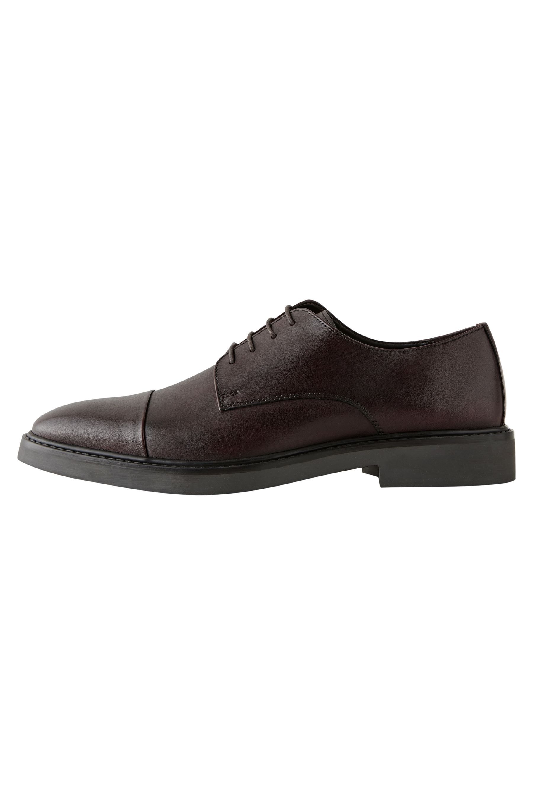 Next Lederschuh mit Zehenkappe Schnürschuh