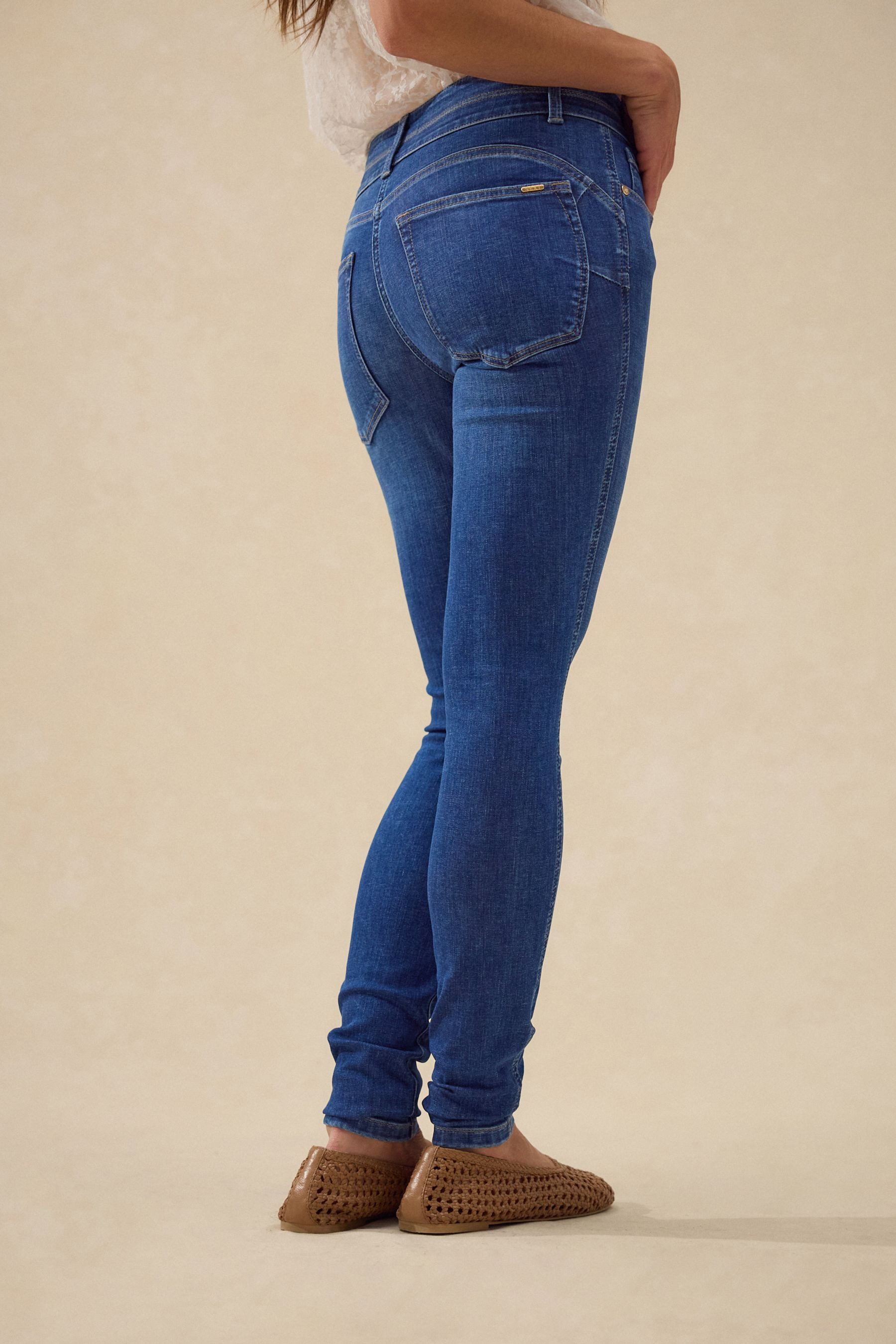 Next Push-up-Jeans Lift, Slim And Shape Jeans mit engem Schnitt (1-tlg)