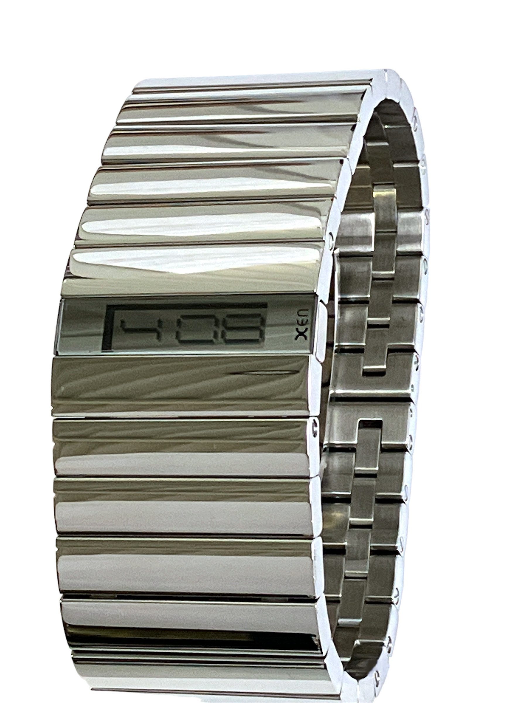 XEN Quarzuhr Damen Edelstahl Breit Silber Digital Rechteck 5 Bar XQ0068, Doppelfaltschließe, Armreif, Gehäuseboden mit 4 Schrauben verschraubt