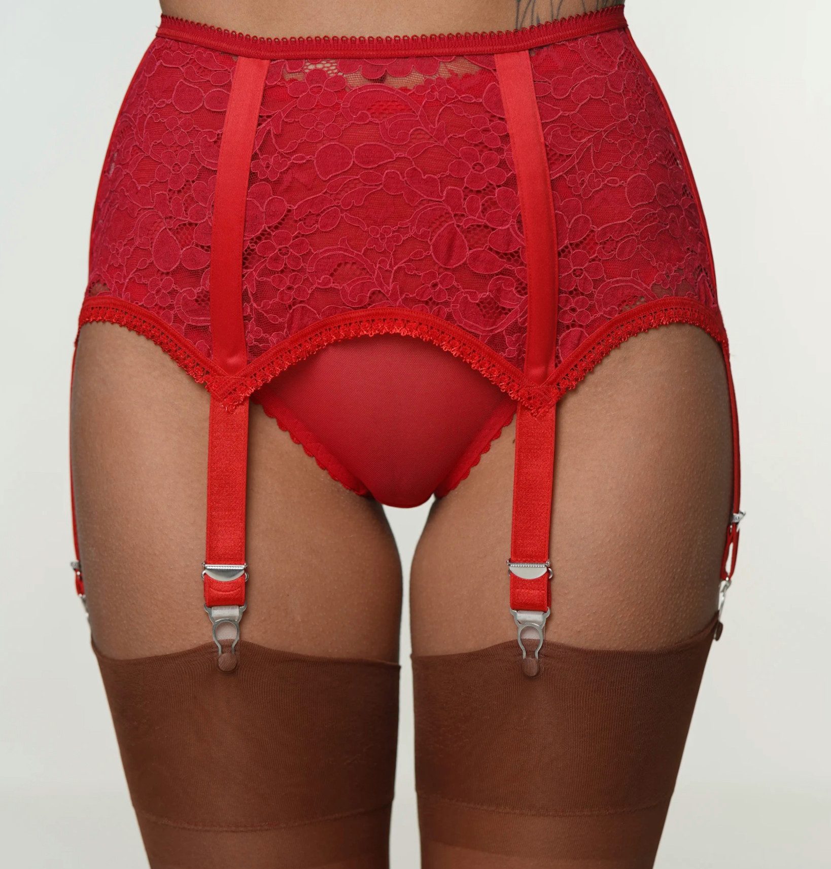 Vicky's Nylons Strumpfhalter Georgina aus französischer Luxus Sophie-Hallette-Spitze