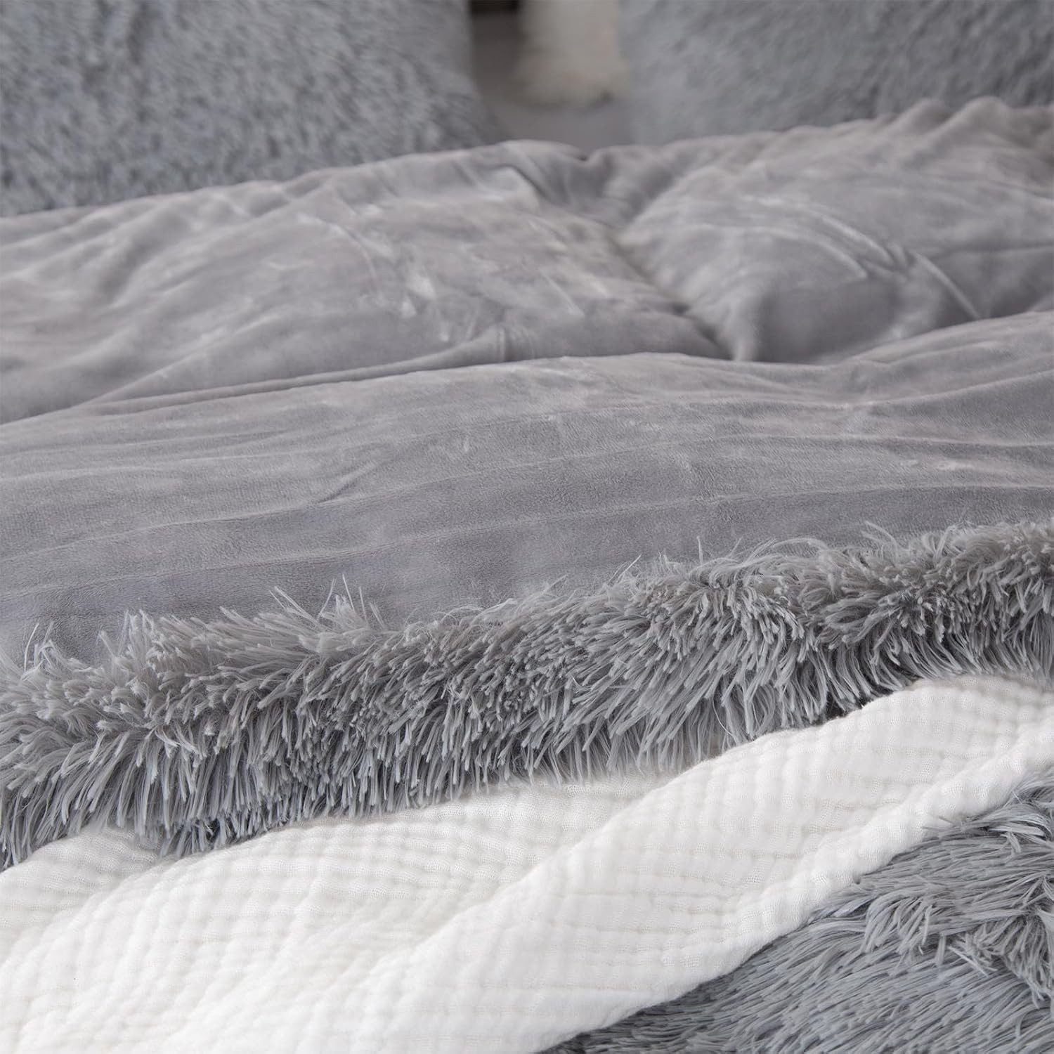 ibettertec Bettwäsche Plüsch Bettwäsche 135x200cm,200x200cm,Extra flauschige Felloptik, Flanell Biber Bettbezug mit Kissenbezug 80x80cm und Reißverschluss – Bild 5 von 5
