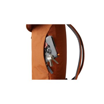 Bellroy Laptoprucksack Oslo Backpack, Gepolstertes Laptopfach für Geräte bis 13", Spezielle Innentasche für Ladegerät, Kabel und technisches Zubehör, Fronttasche mit Reißverschluss und Schlüsselclip