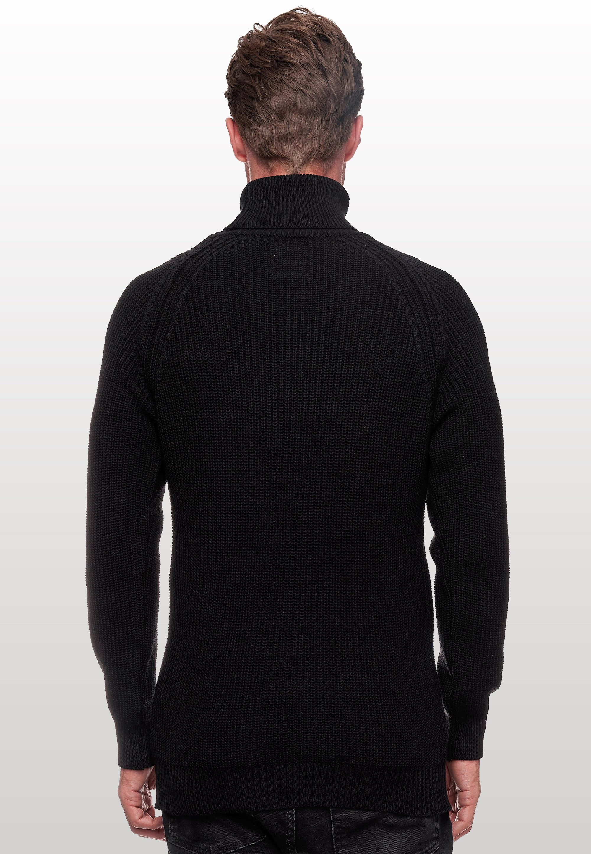 Rusty Neal Rollkragenpullover mit kuscheligem Rollkragen