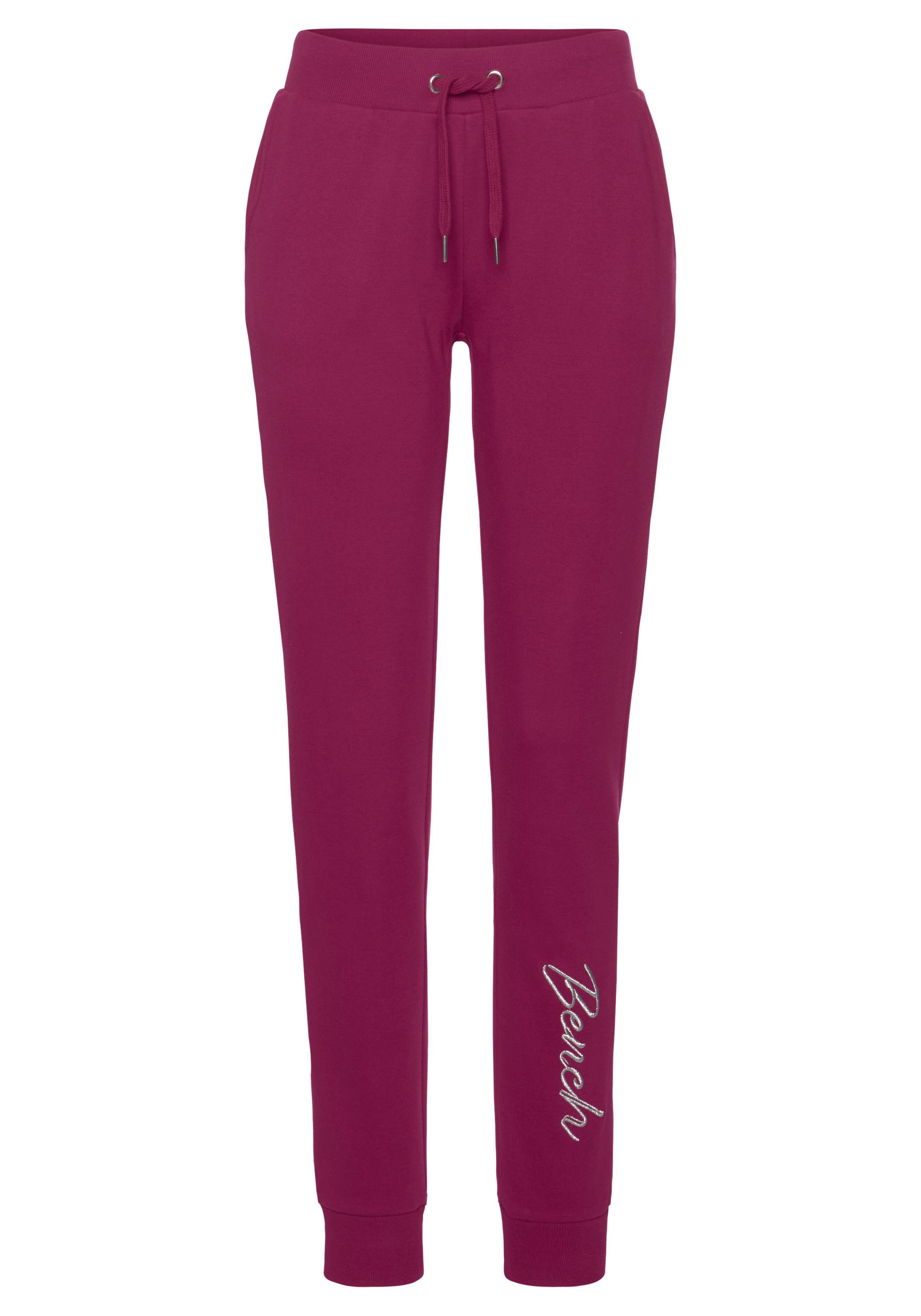Bench. Loungewear Relaxhose mit glänzender Logostickerei, Loungewear günstig online kaufen