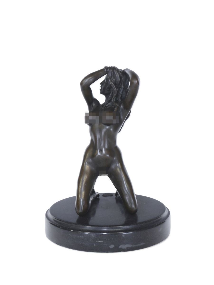 AFG Dekoobjekt Bronze Figur Skulptur erotische Frau kniend auf Marmor