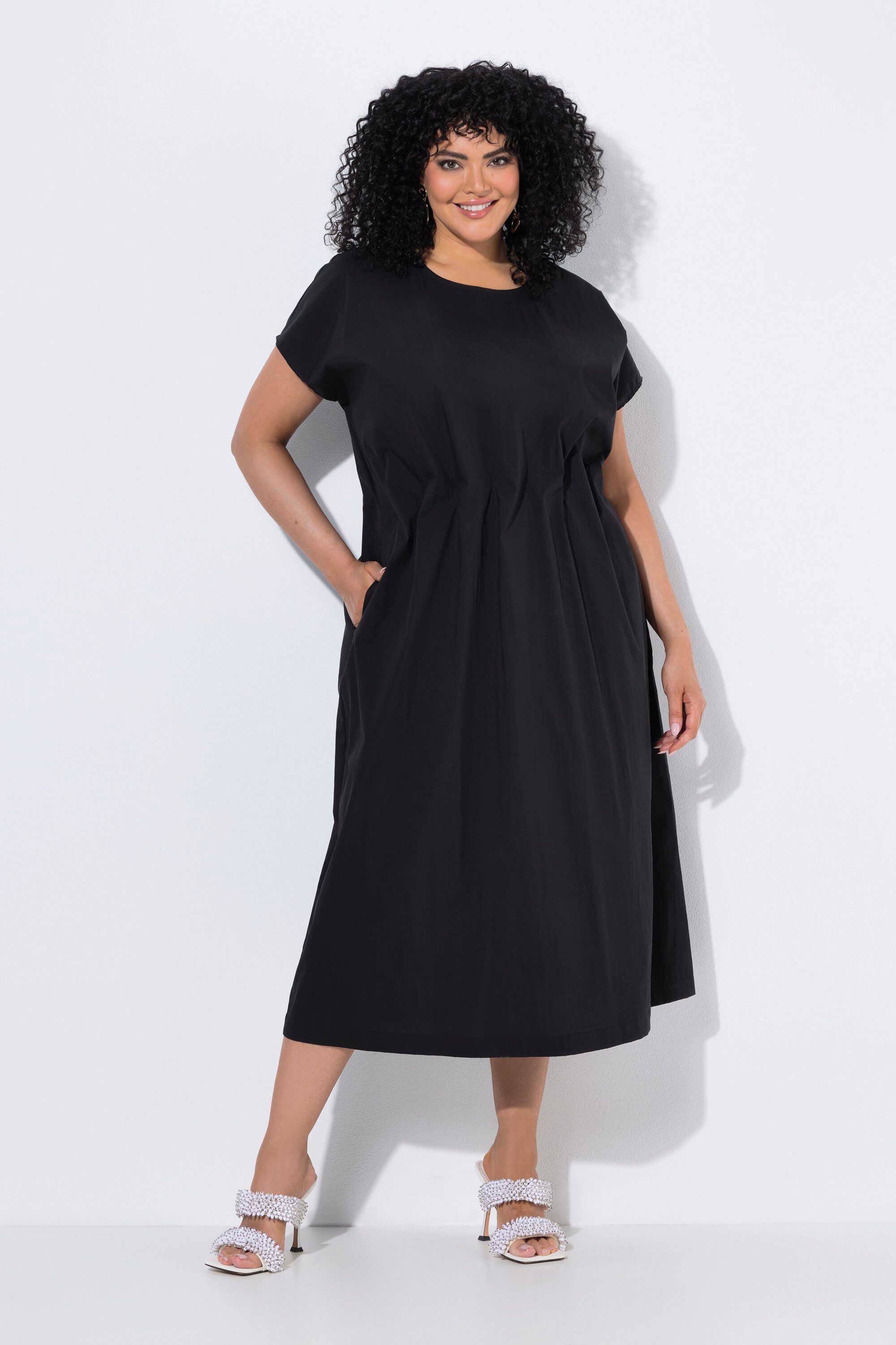 Ulla Popken Midikleid Midikleid Zierfalten tailliert Rundhals Halbarm