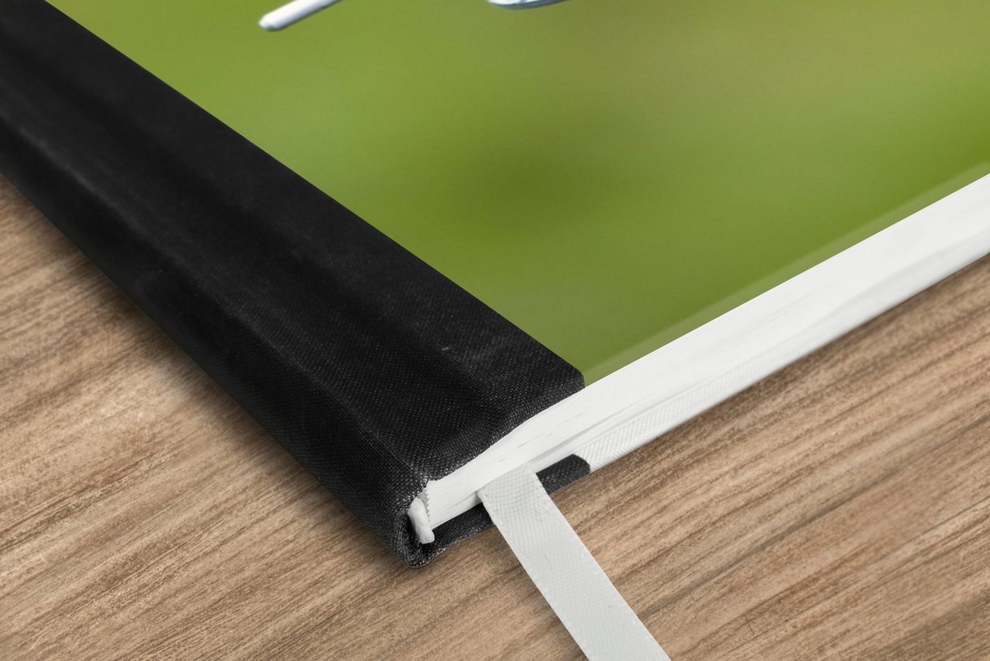 Thumbnail - MuchoWow Notizbuch Eine Kohlmeise auf Nahrungssuche, Notebook, Notizblock a5, Tagebuch, Journal Liniert
