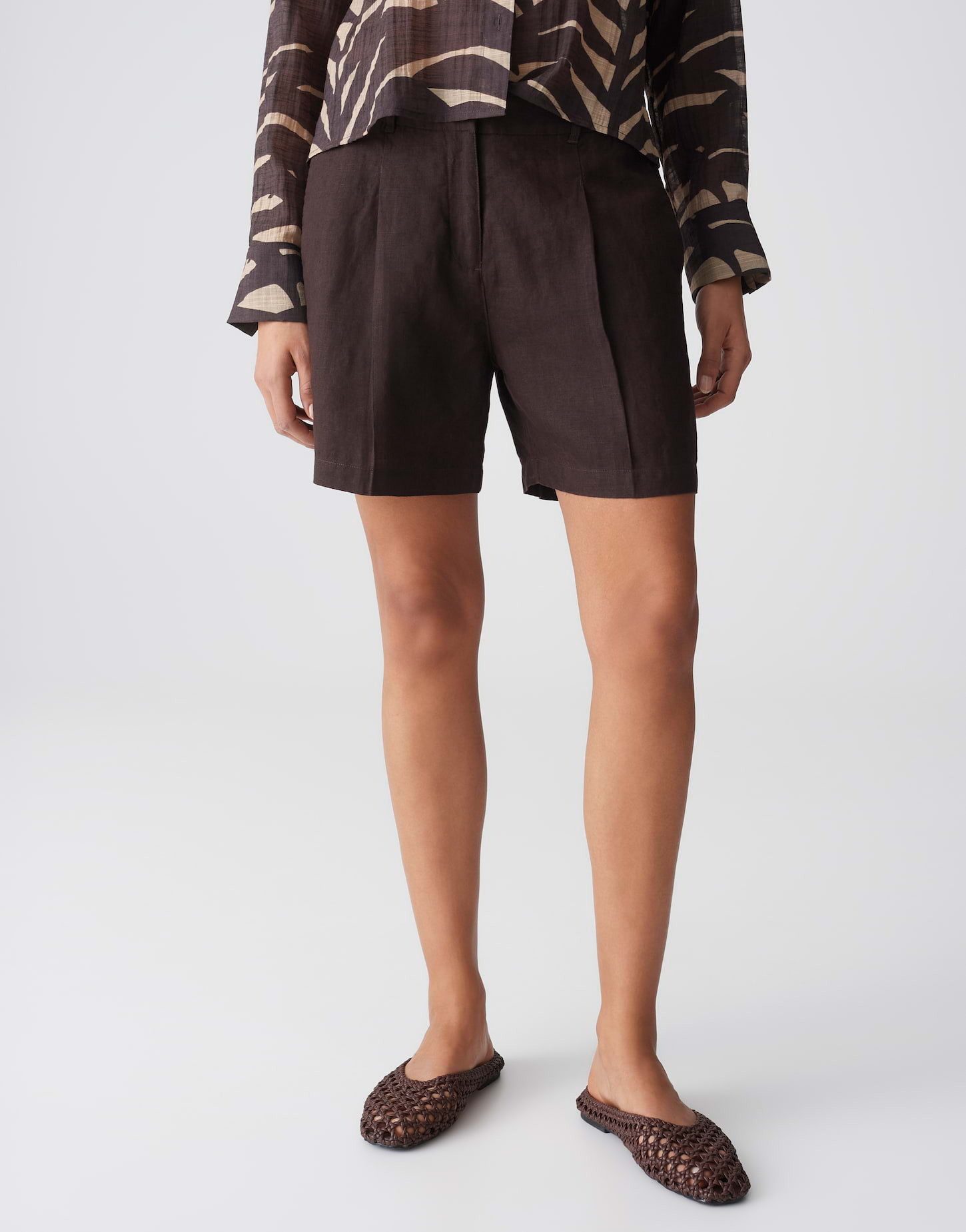 OPUS Shorts Mandisa resort