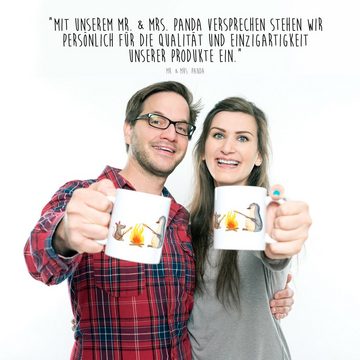 Mr. & Mrs. Panda Tasse Pinguin Lagerfeuer - Weiß - Geschenk, Kaffeebecher, Lebensmotivation, Keramik