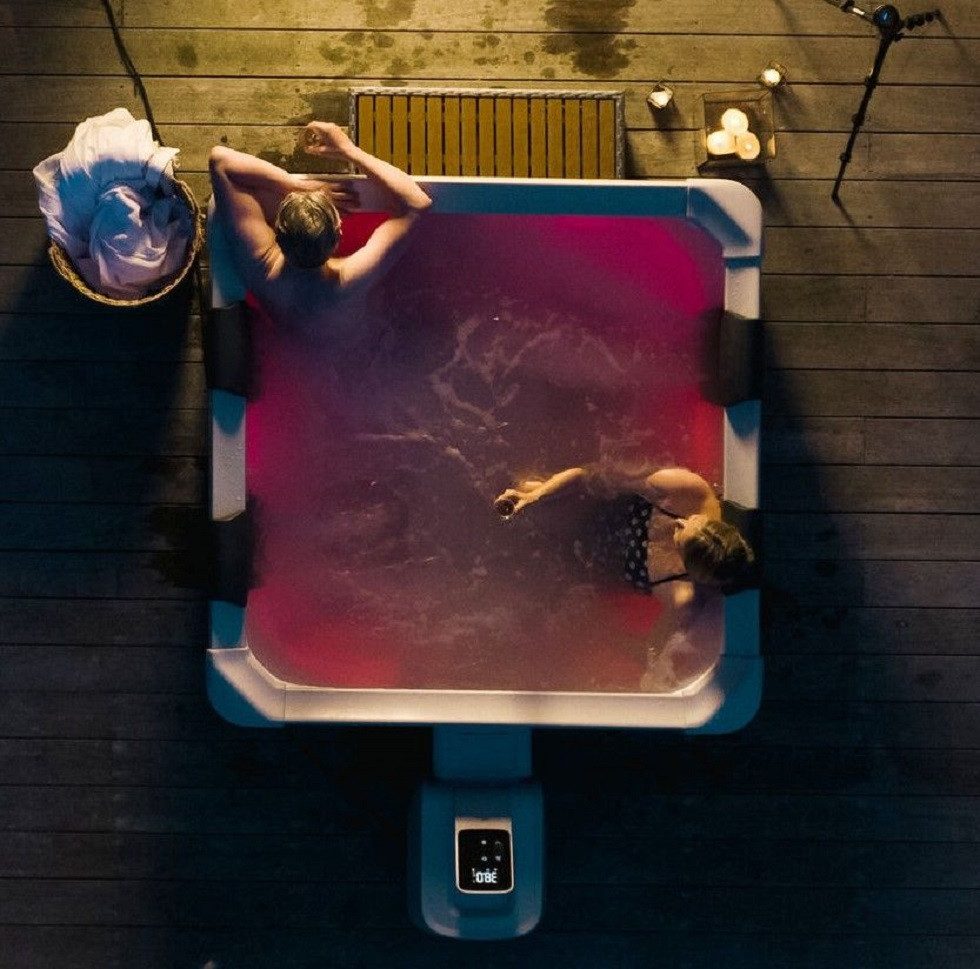 mSpa Whirlpool Oslo AMBER XL - Ø 160 x 65 cm - ganzjährig Outdoor Pool - 6Pers., Stecksystem mit Einlageplane, feste Außenwand - inkl. LED, UVC+, WiFi, App-Steuerung, 6 Personen