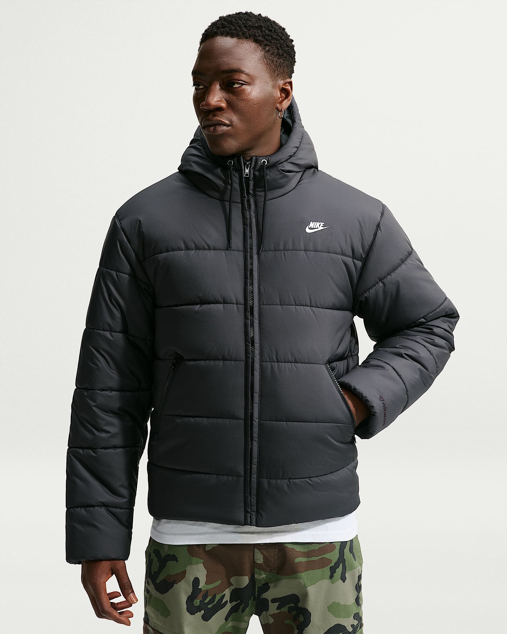 Nike Sportswear Winterjacke M NK ACCESS FILLED PUFFER mit Reißverschluss, wasserabweisend, wärmeisolierend, windabweisend