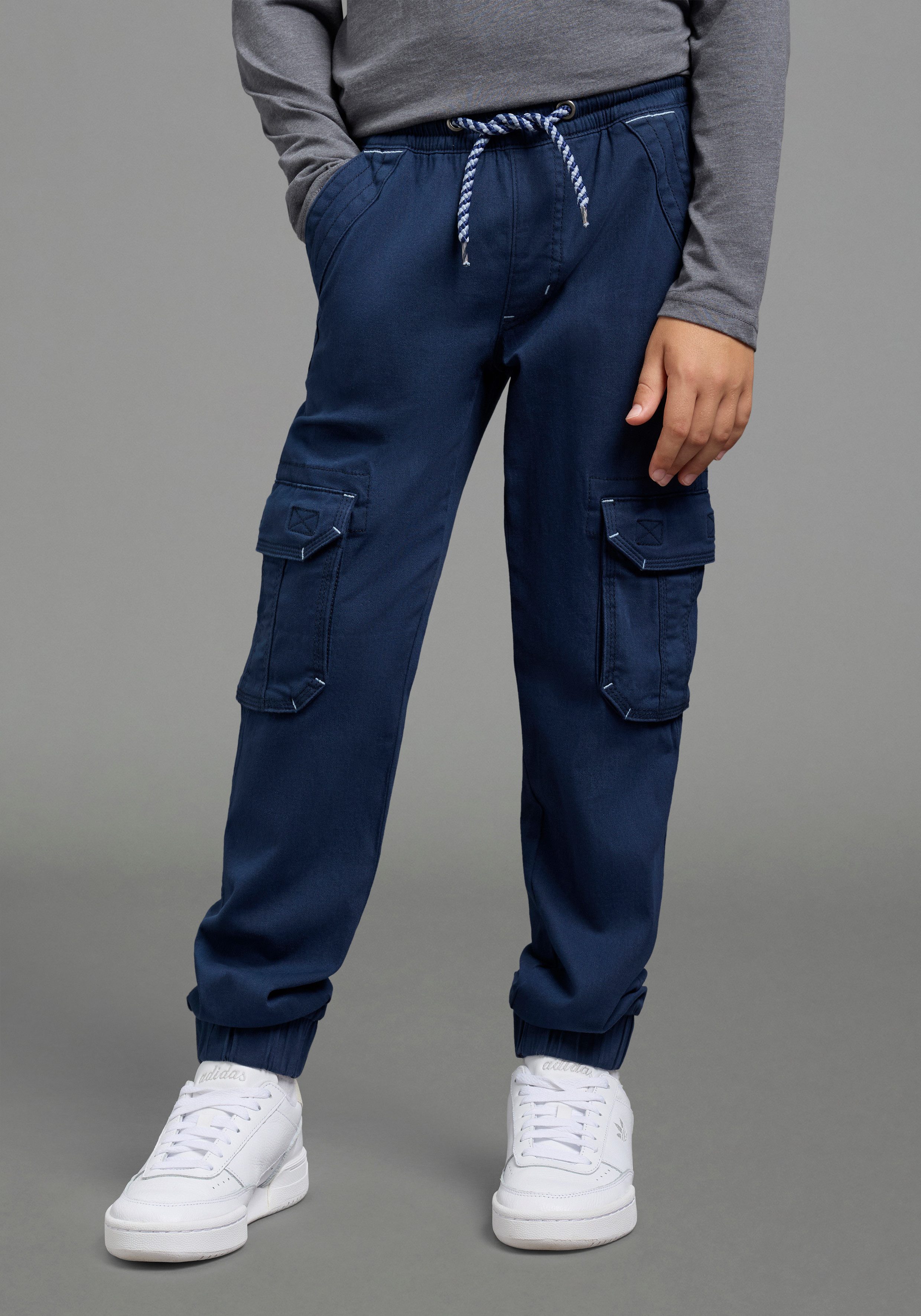 KIDSWORLD Cargohose, bequeme Schlupfform mit Stretch