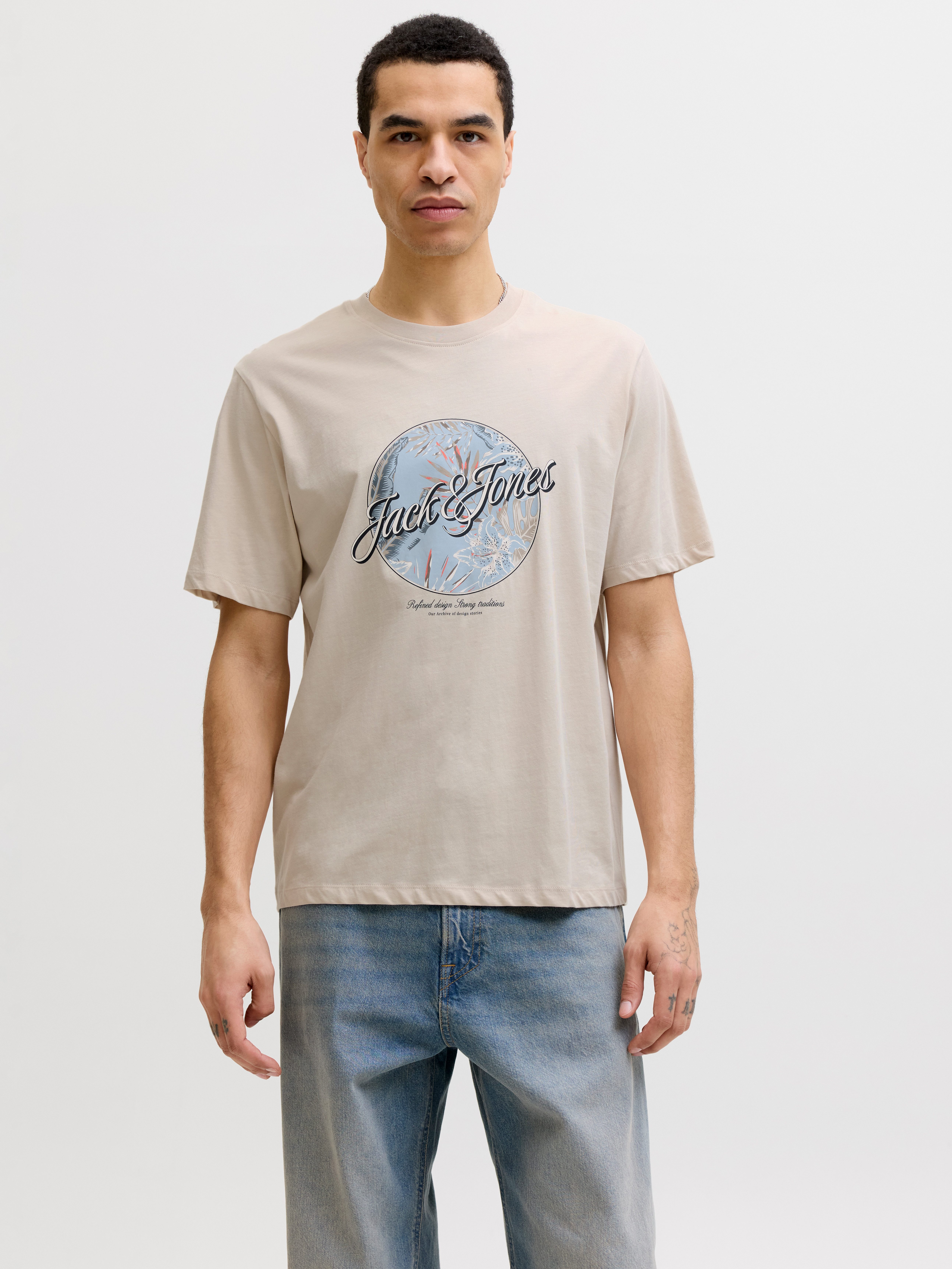 Jack & Jones Rundhalsshirt JJHONOLULU SHAPE TEE SS CREW NECK Baumwolle, regular fit