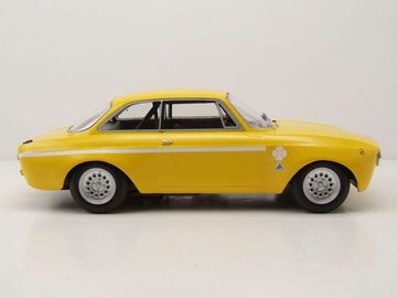 Minichamps Modellauto Alfa Romeo GTA 1300 Junior 1971 gelb Modellauto 1:18 Minichamps, Maßstab 1:18