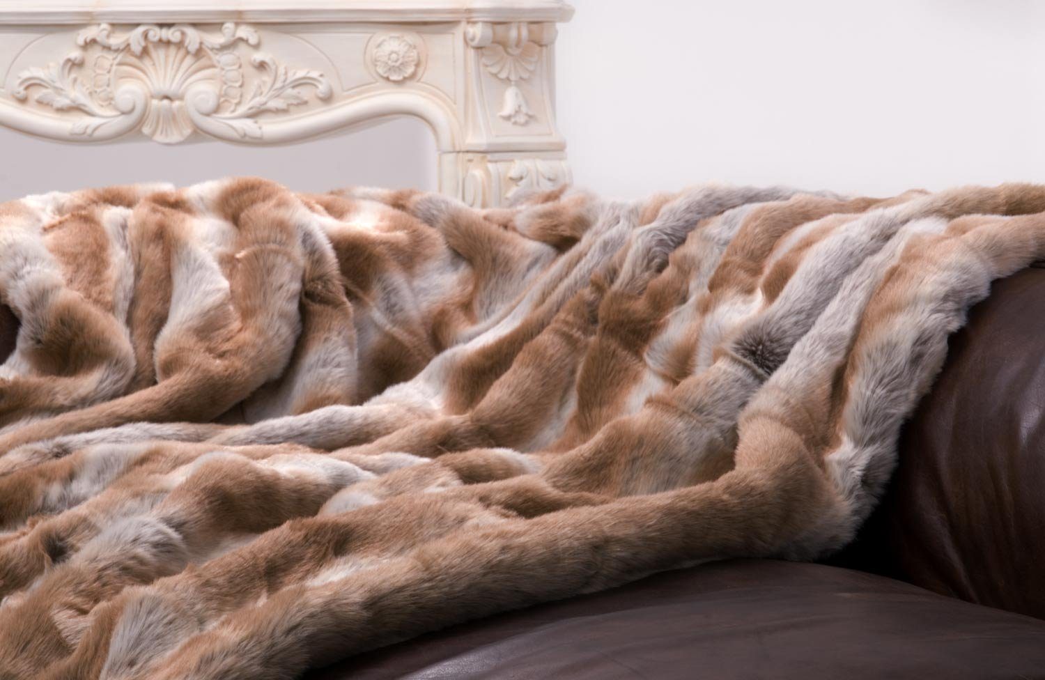 Wohndecke Felldecke (Kunstfell) Fuchs rehbraun-grau, Wohnen und Accessoires GmbH & Co. KG, Pelzoptik