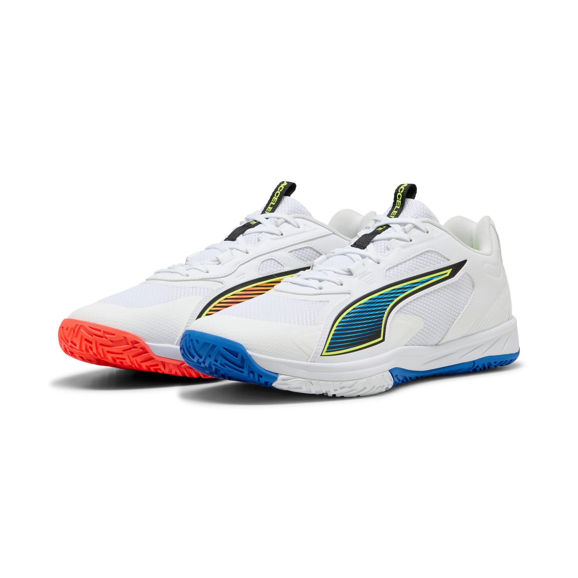 PUMA ACCELERATE PRO 4 GAME ON Hallenschuh für Indoor-Böden, mit ProFoam Dämpfung, mit Schnürverschluss