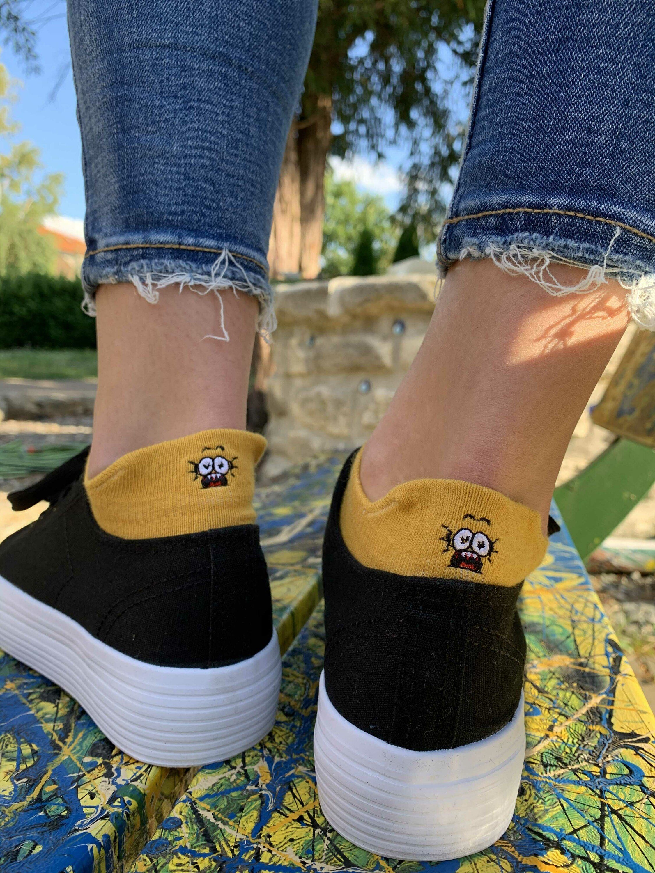 Vincent Creation® Sneakersocken (6-Paar) mit lustiger Gesichter / Monster Stickerei