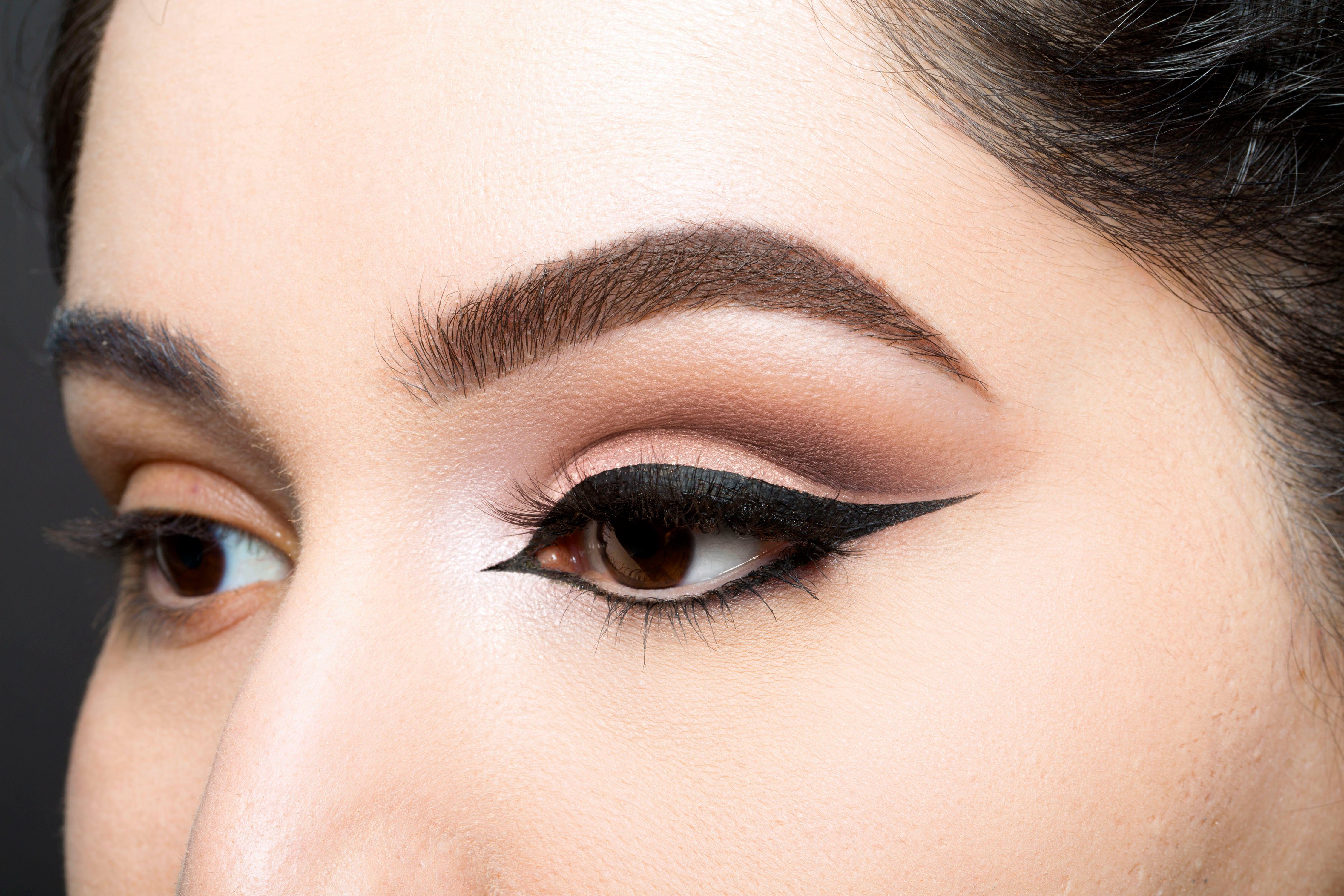 Black Eyeliner NYX Epic Makeup Ink EIL01 Professional Liner