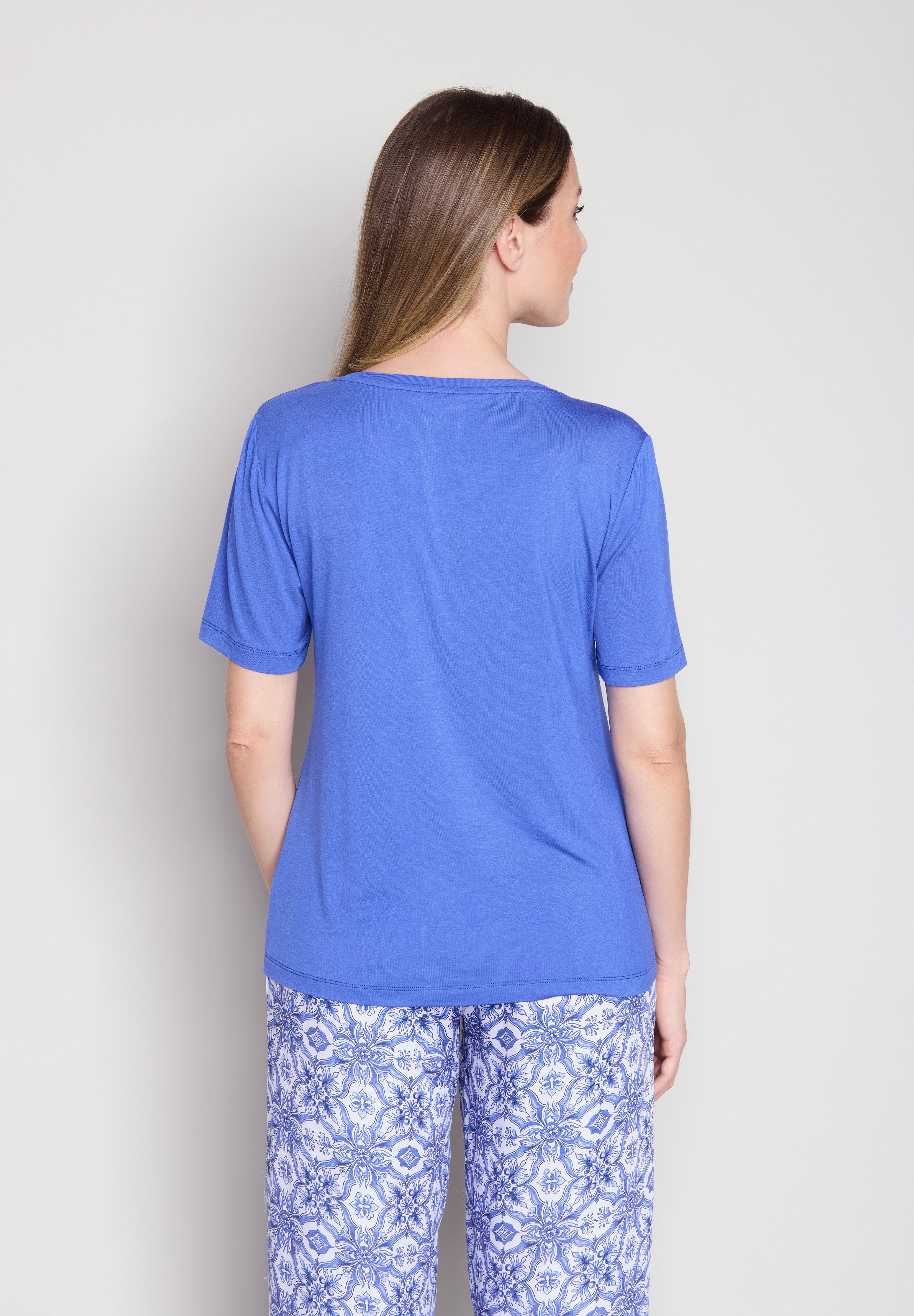 JOOP! Pyjamaoberteil mit V-Ausscshnitt und kurzem Arm – Bild 4 von 5