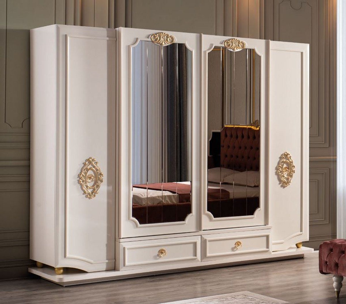 Casa Padrino Kleiderschrank Luxus Barock Schlafzimmerschrank Weiß / Gold 267 x 73 x H. 223 cm - Edler Massivholz Kleiderschrank - Schlafzimmer Möbel im Barockstil - Luxus Qualität