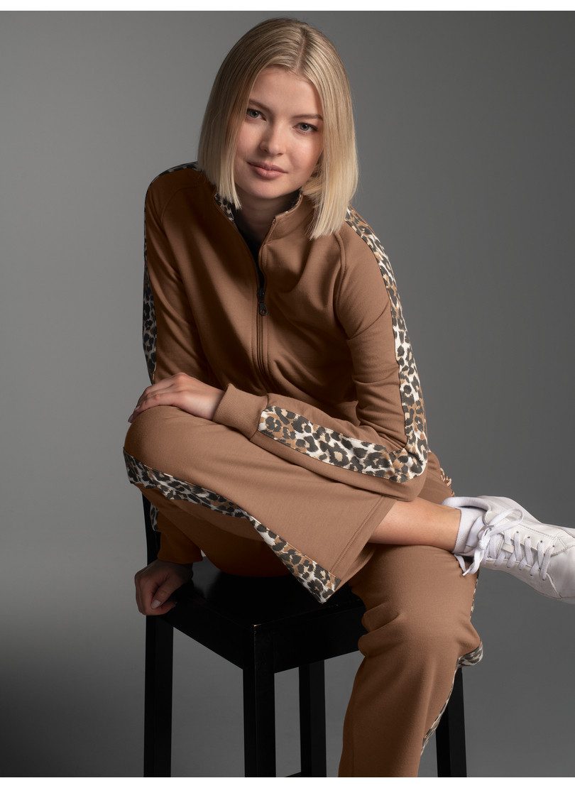 Trigema Sweatjacke TRIGEMA Sweatjacke mit modischen günstig online kaufen