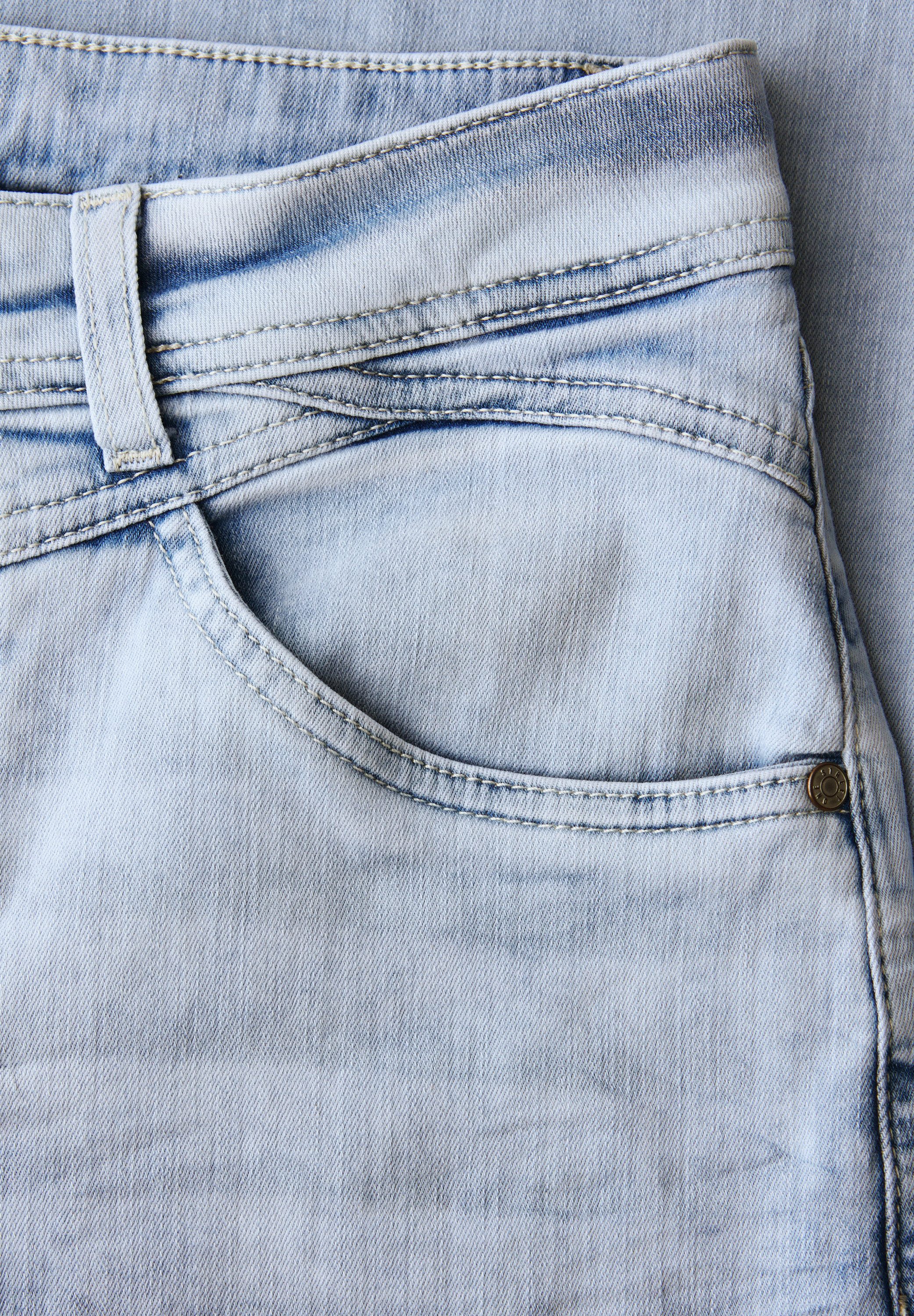 STREET ONE Loose-fit-Jeans im Loose Fit