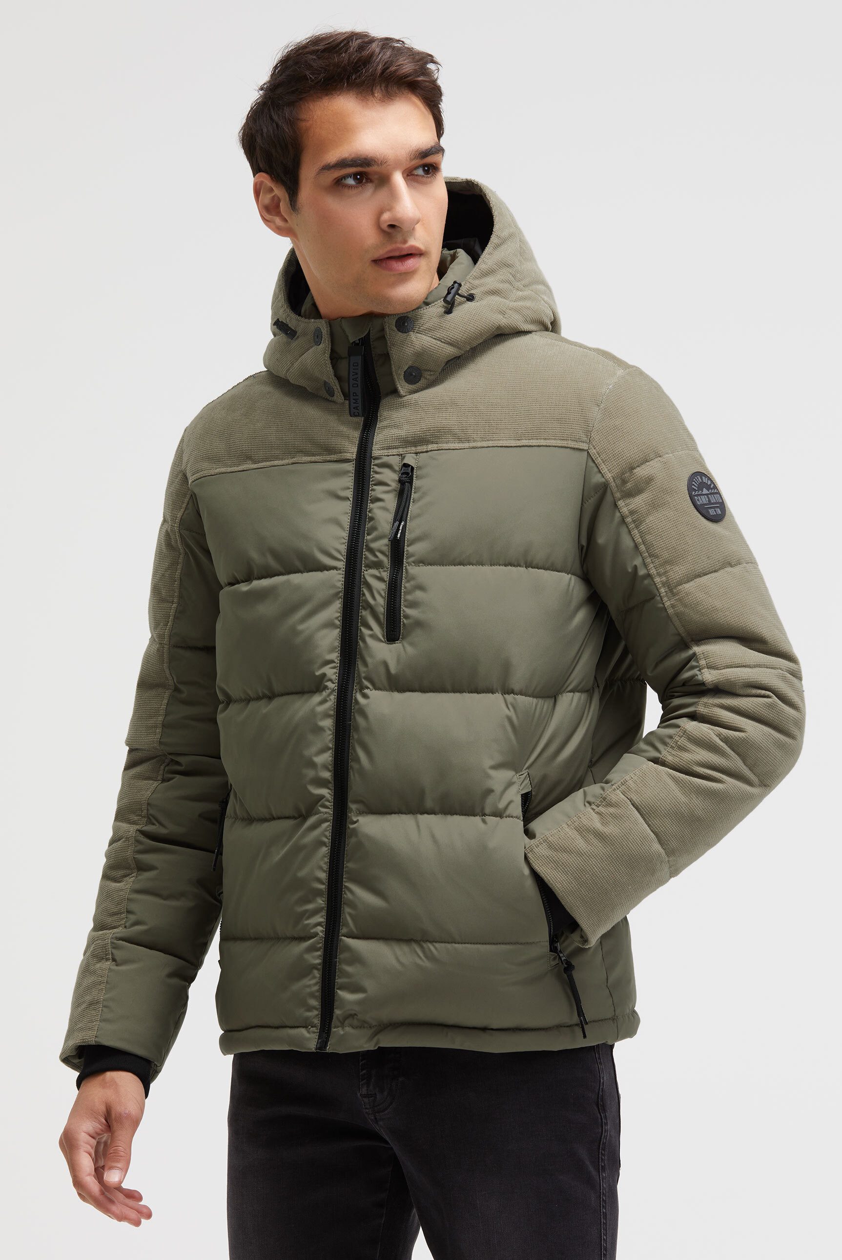 CAMP DAVID Winterjacke mit verstellbarem Gummizug im Saum günstig online kaufen