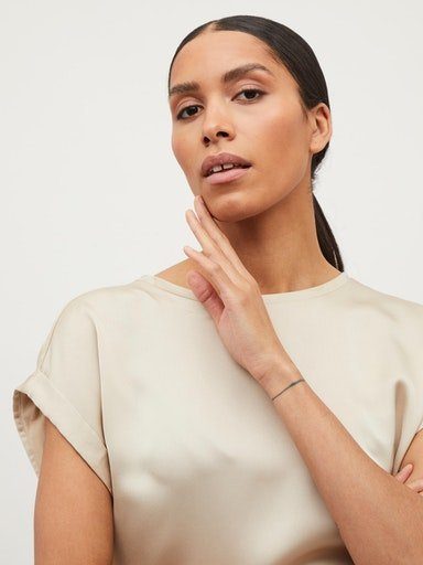 Vila Kurzarmshirt VIELLETTE S/S SATIN TOP - NOOS Kunstfaser, regular fit