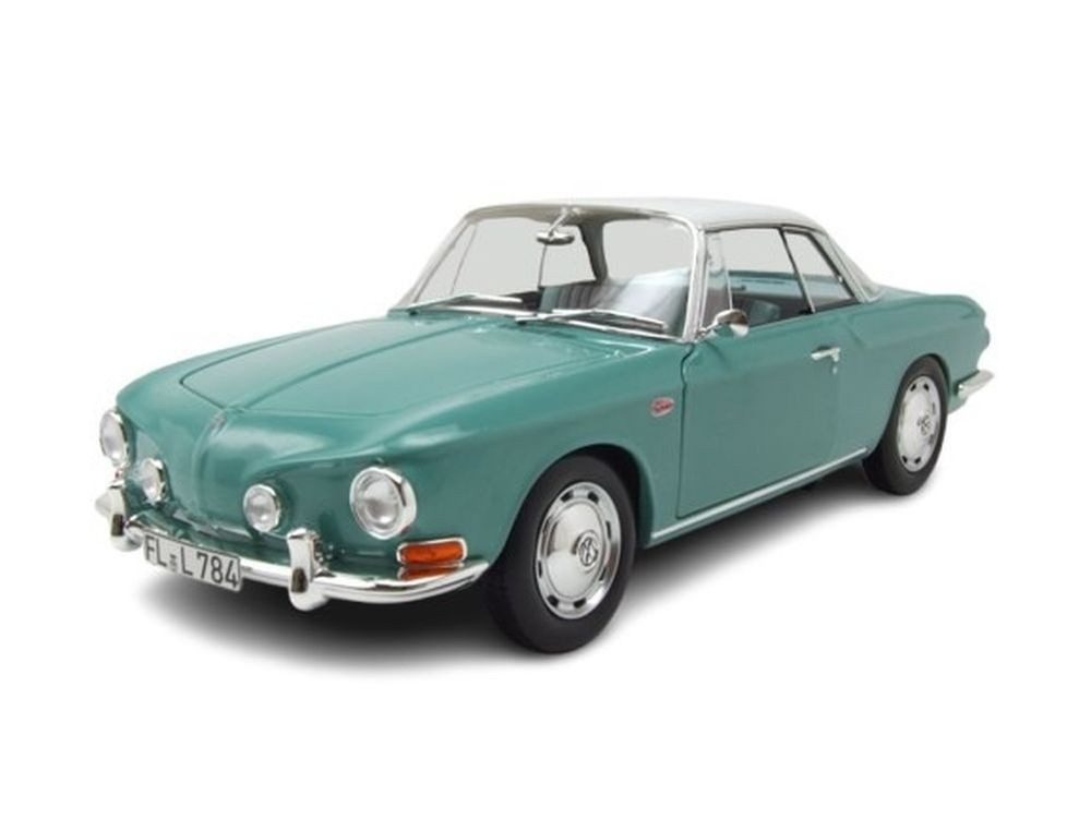 Norev Modellauto VW Karmann Ghia 1500 Typ 34 1961 hellgrün weiß, Maßstab 1:18
