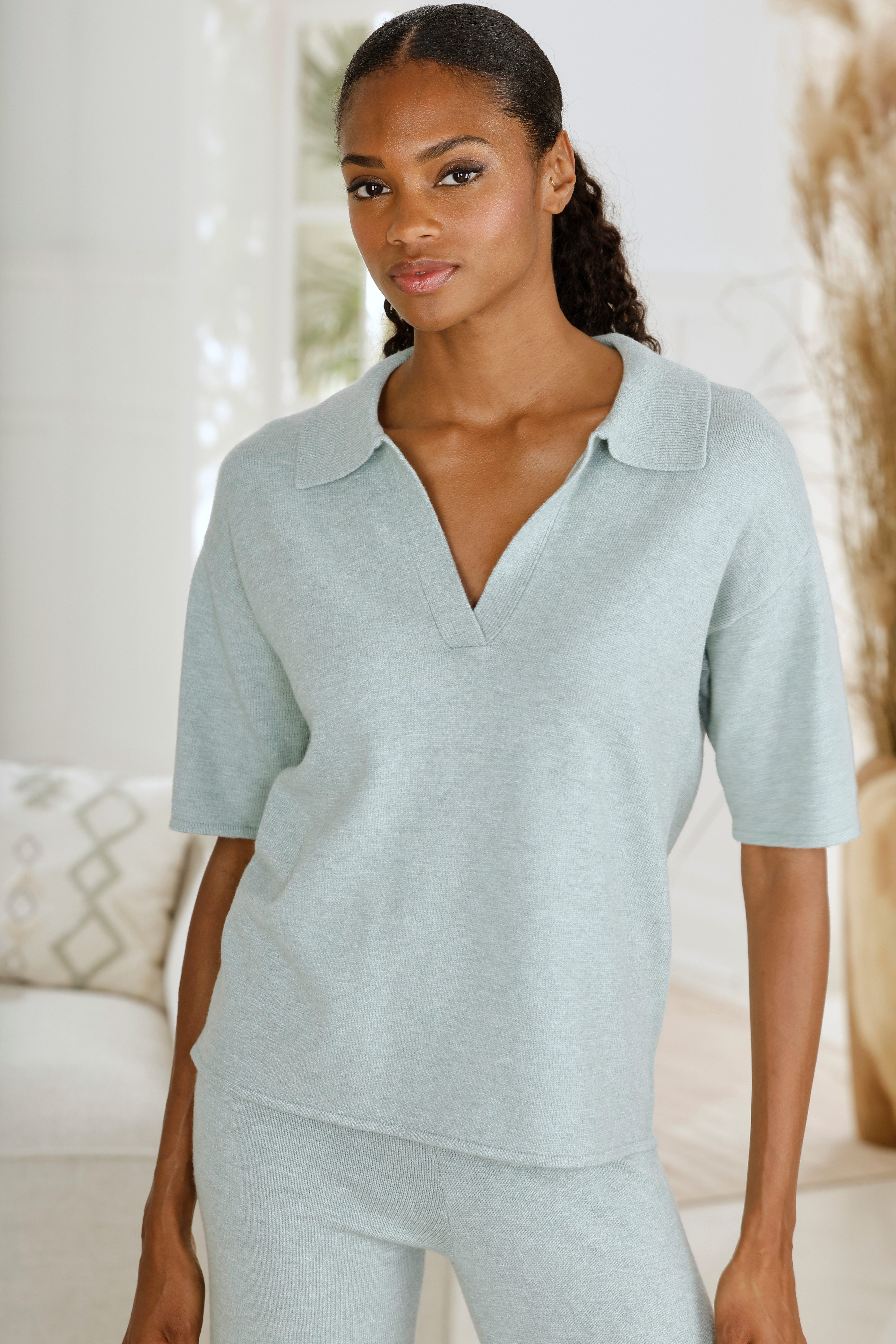 LASCANA Poloshirt aus hochwertigem Strick, Loungewear günstig online kaufen