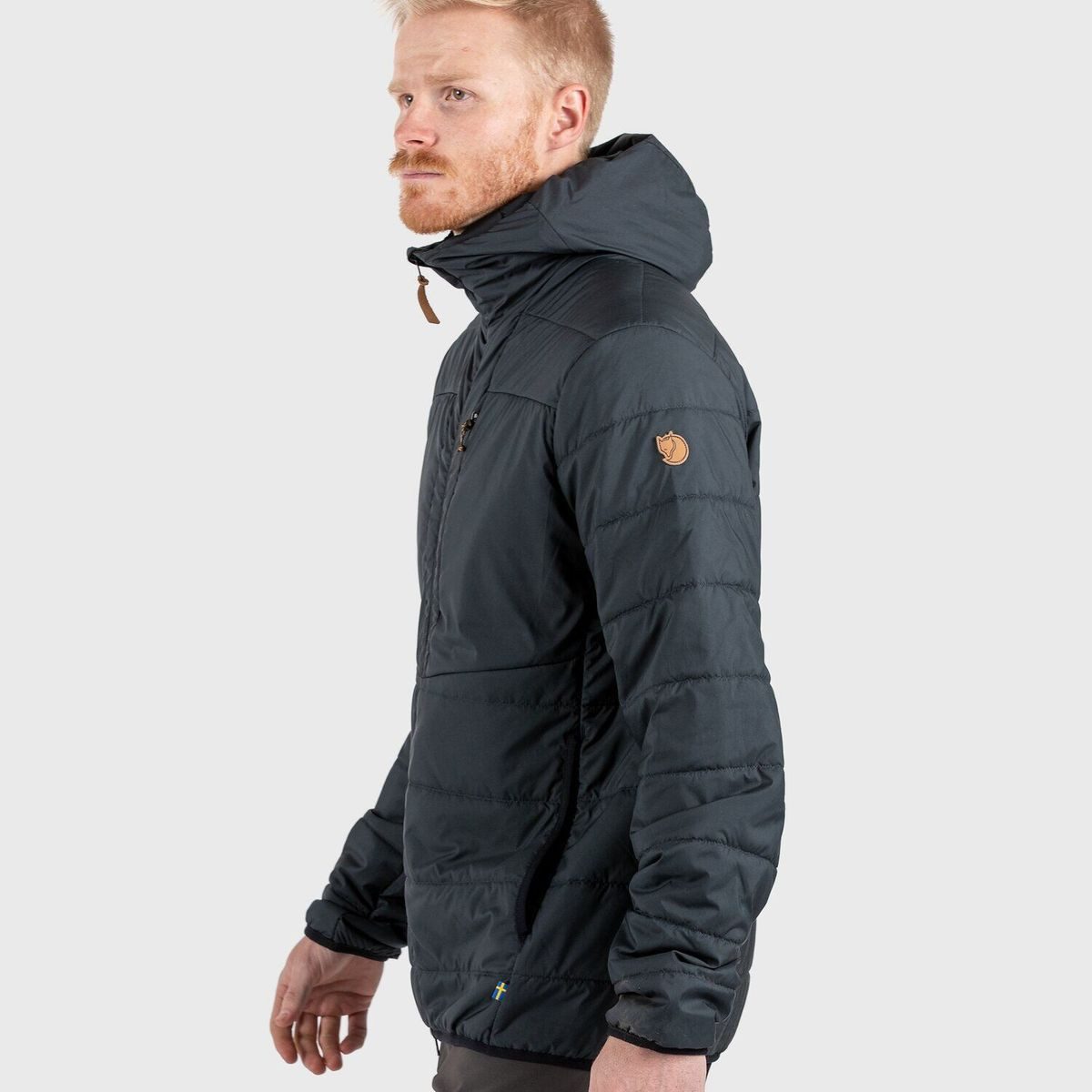 Fjällräven Steppjacke Keb Padded Hoodie M Leichte, isolierende Jacke für Herren, ideal für Wander- und